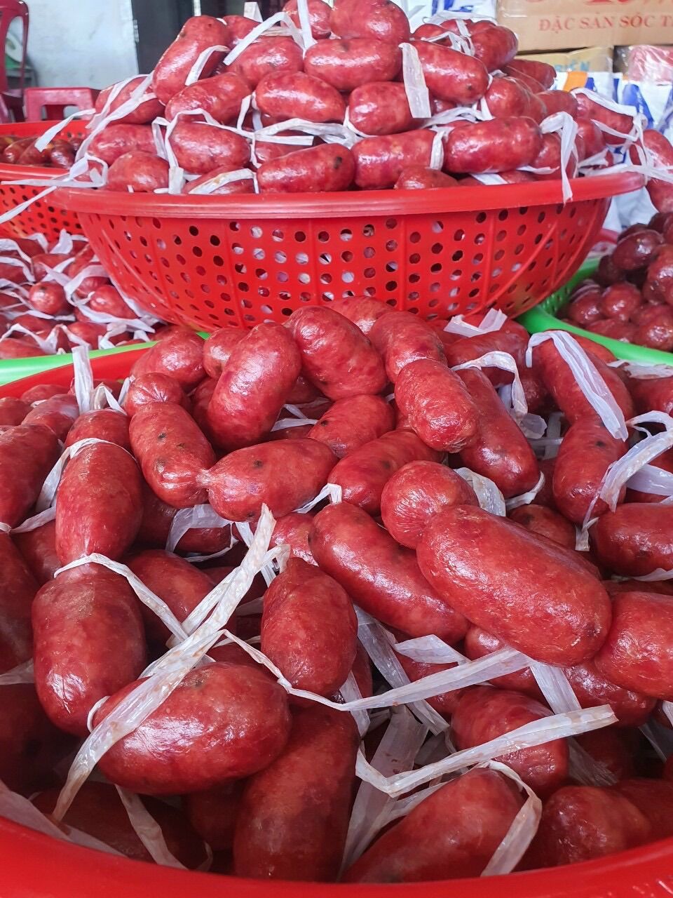 Lạp xưởng tươi truyền thống