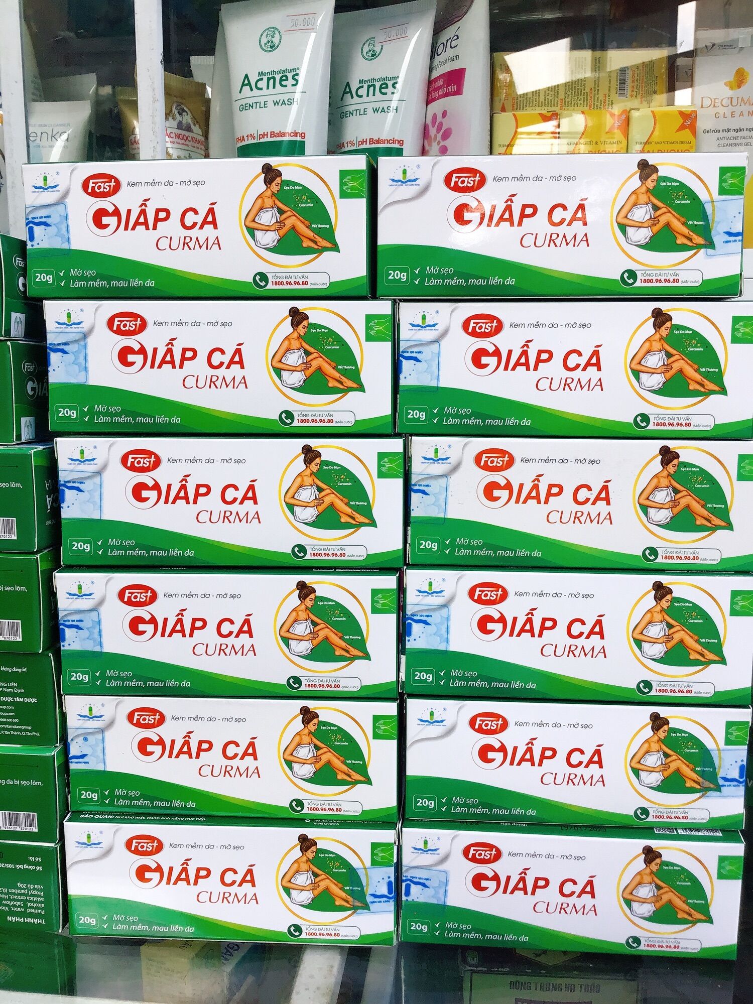 Kem mềm da mờ sẹo giấp cá 20g