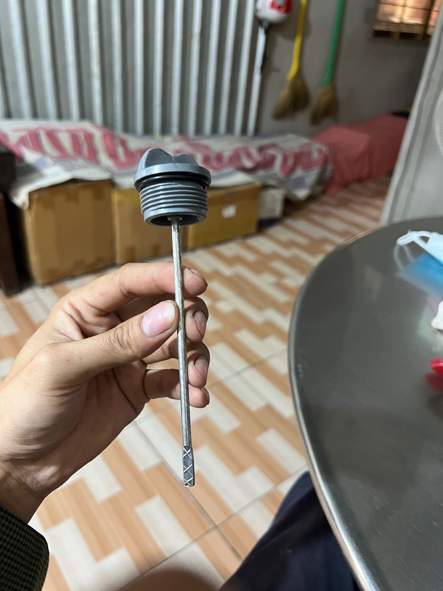 Ty thăm nhớt máy ss80,ss90