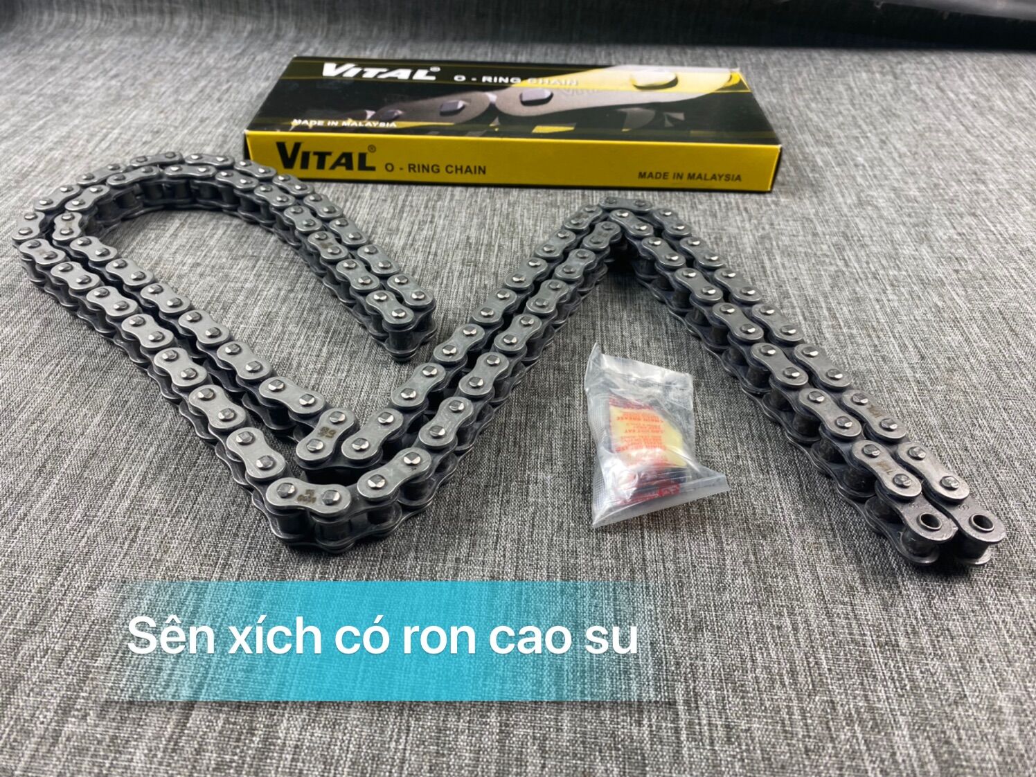 Sên phốt cao su VITAL 428-132L cho xe Yamaha R15 củ+mới, MT15 mới, TFX150