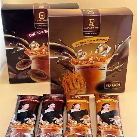 Cafe Laura  ( nhật kim anh )