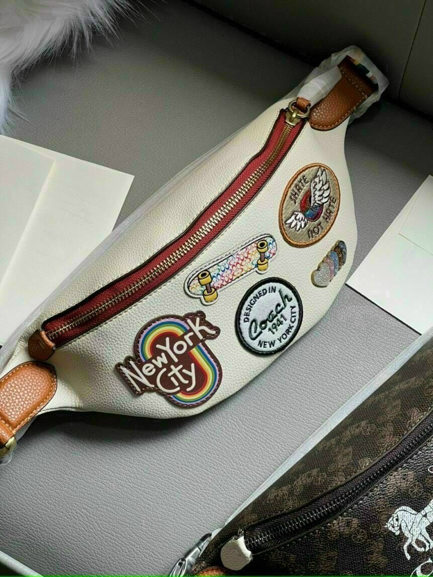 Túi coach bao tử