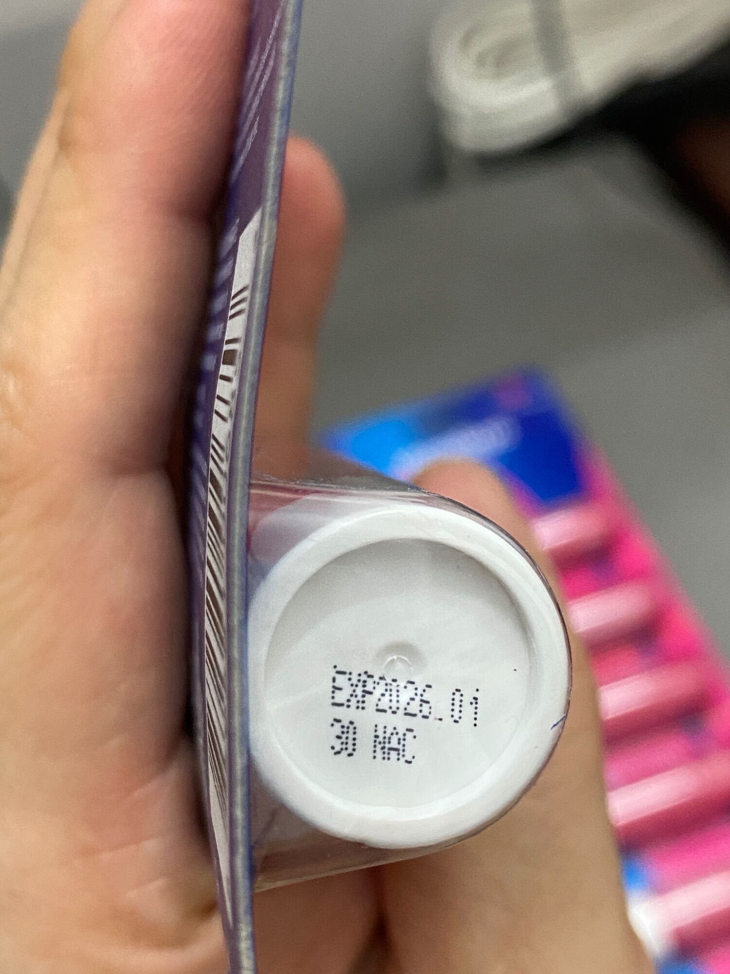 Son dưỡng môi VASELINE 4.8g Hàn quốc ( date 2026)