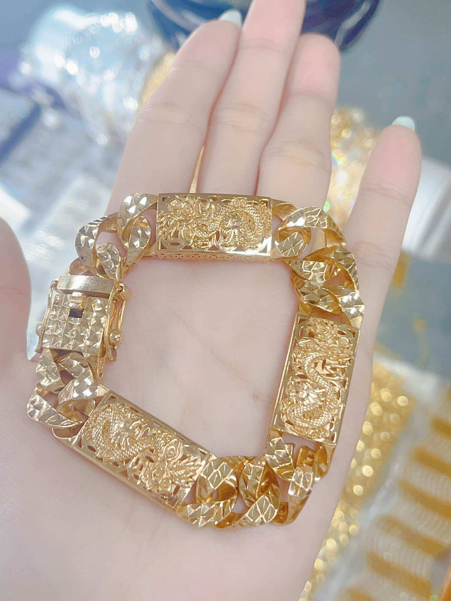 Lắc bọng đồng đeo bền chạm rồng 750