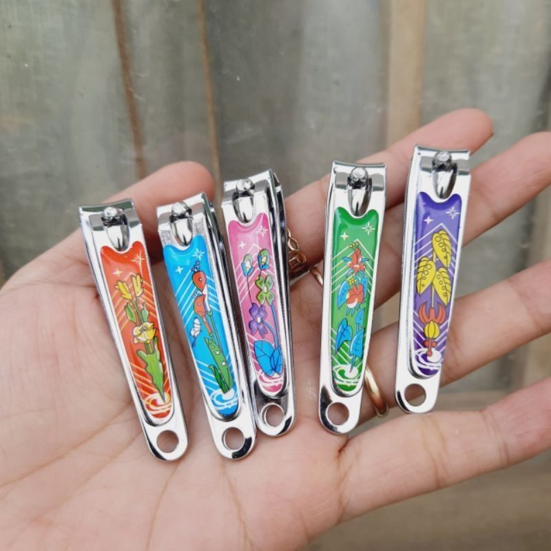 Bấm cắt móng tay cở nhỏ (giao màu ngẫu nhiên)