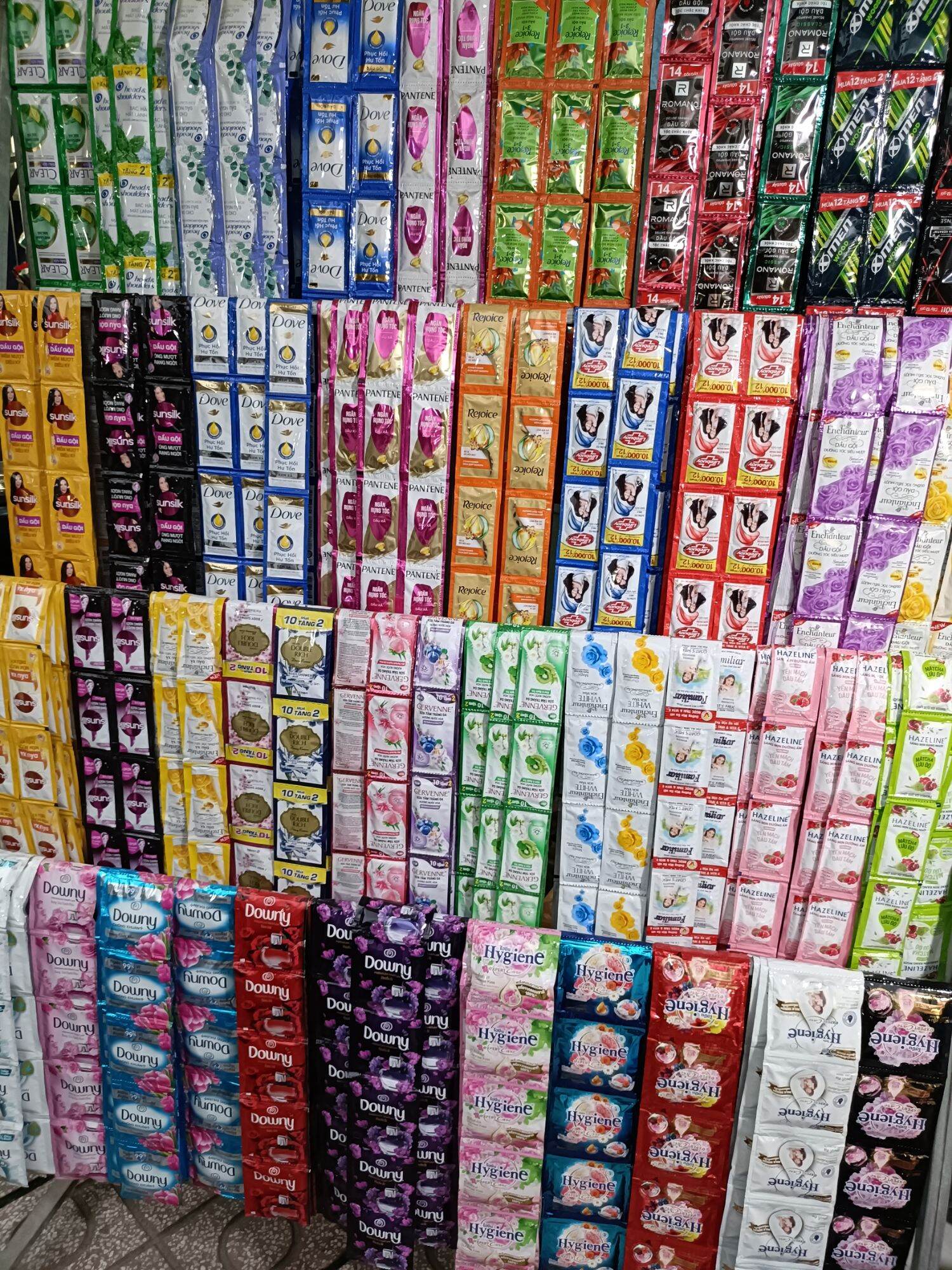 Dầu gội dây clear dove sunsilk head penten rejoice pamolive xmen romano enchanteur oliv loại mới 10 gói x 6g tiện dụng mang theo du lịch giá siêu rẻ và tiết kiệm