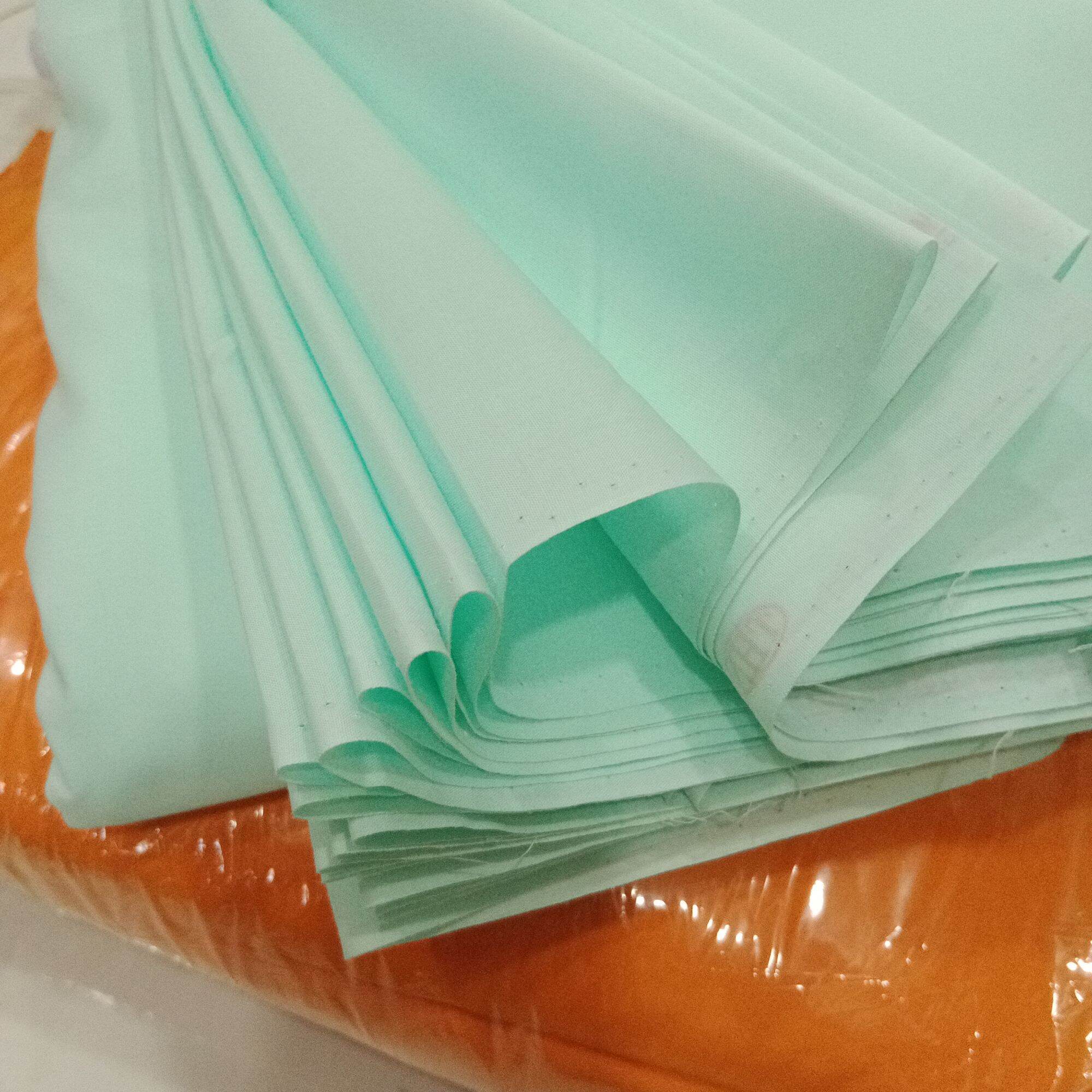 Kate Silk Màu Xanh Ngọc Bích