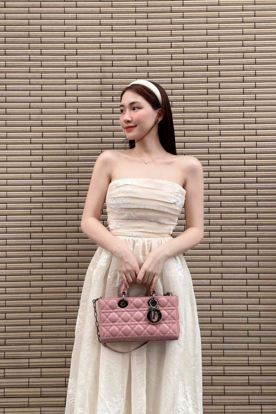Đầm maxi cúp ngực hoa thêu xinh lắm (hàng cao cấp)