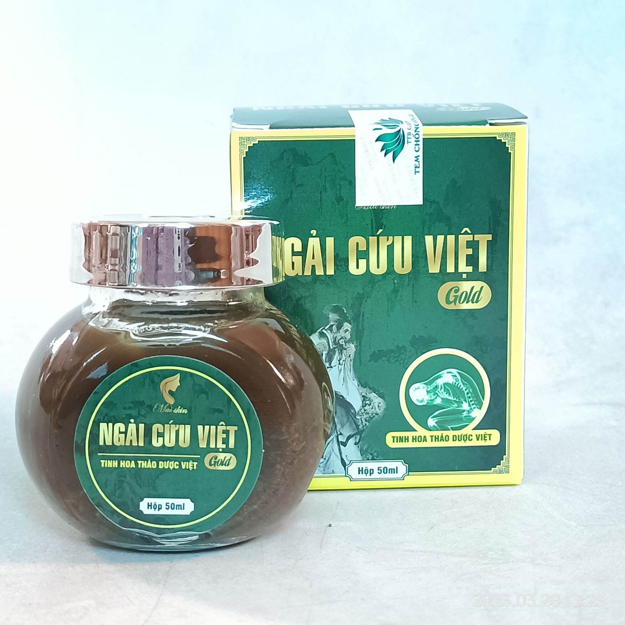 Dầu xoa bóp ngải cứu việt 50ml - Dầu ngải cứu xoa bóp xương khớp đau lưng, gai cột sống,