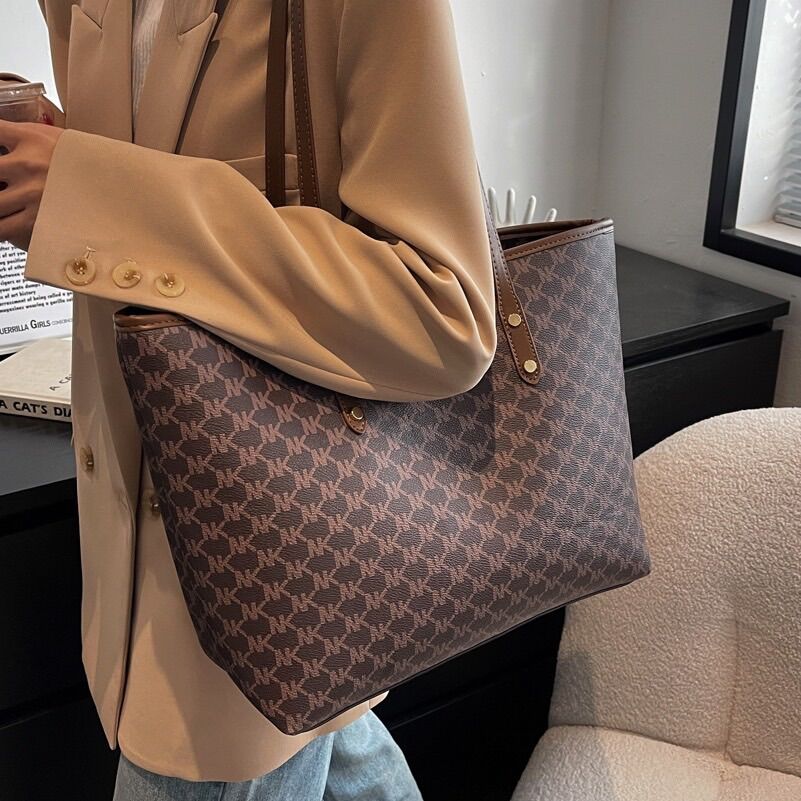 Túi xách bản to về hàng size to đại MN