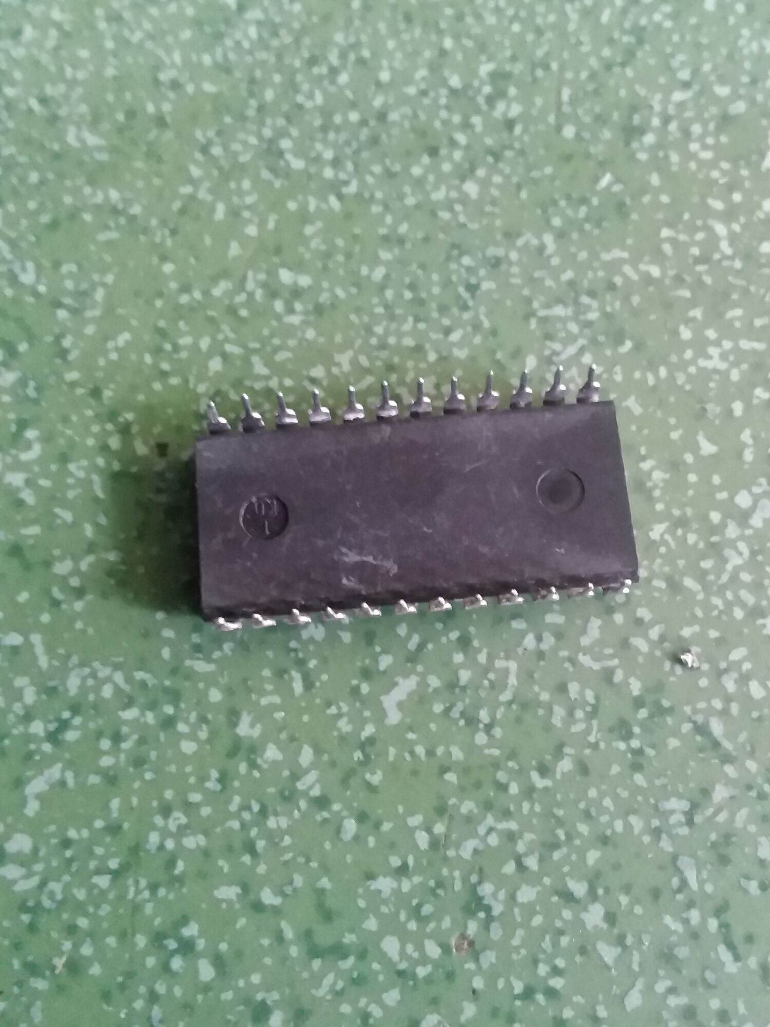 1 CHIẾC IC ECHO ES56031S ( CHÂN CẮM)