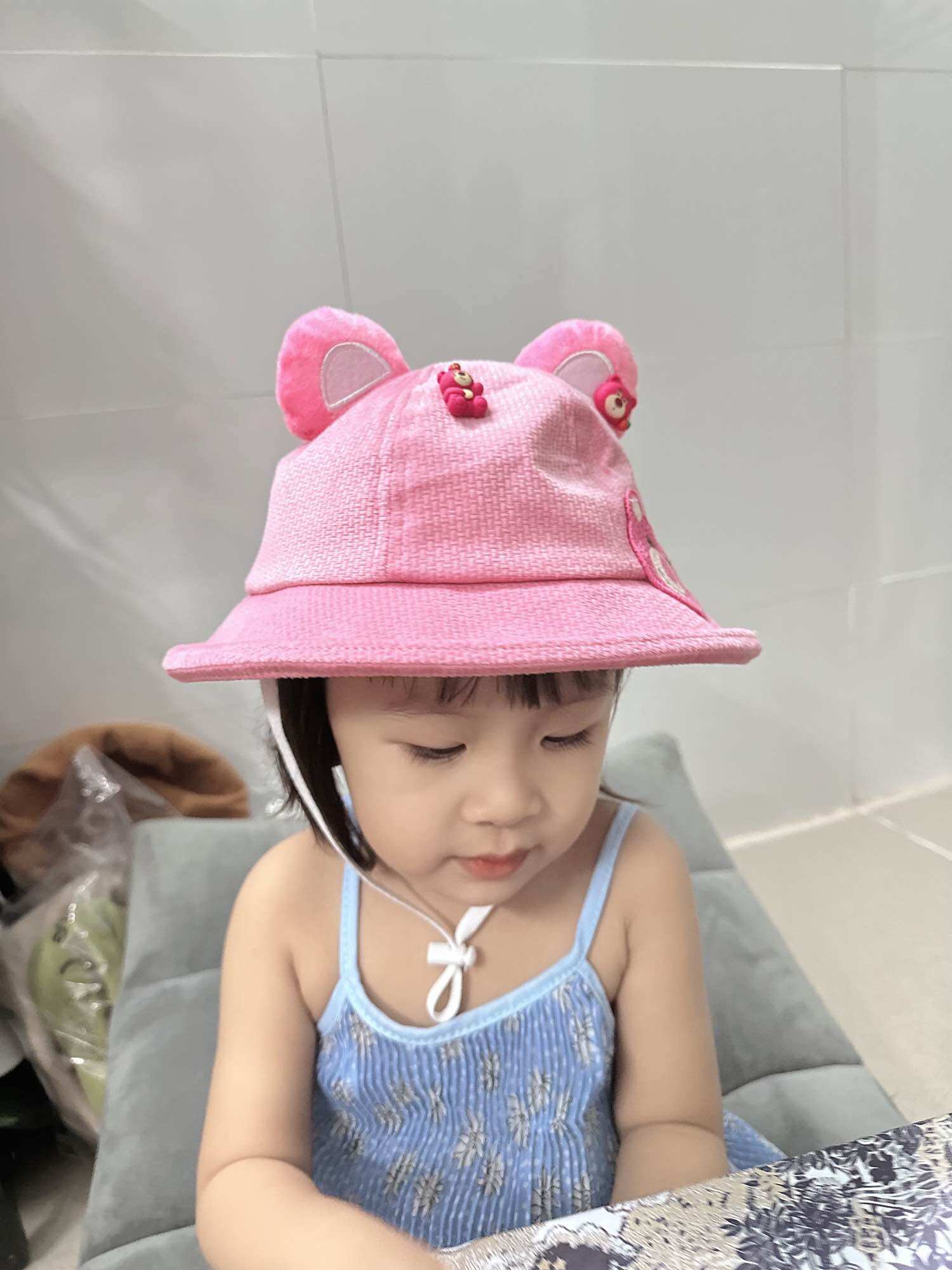 Nón em bée gấu dâu màu hồng cutee cho bé từ 3-8 tuổi