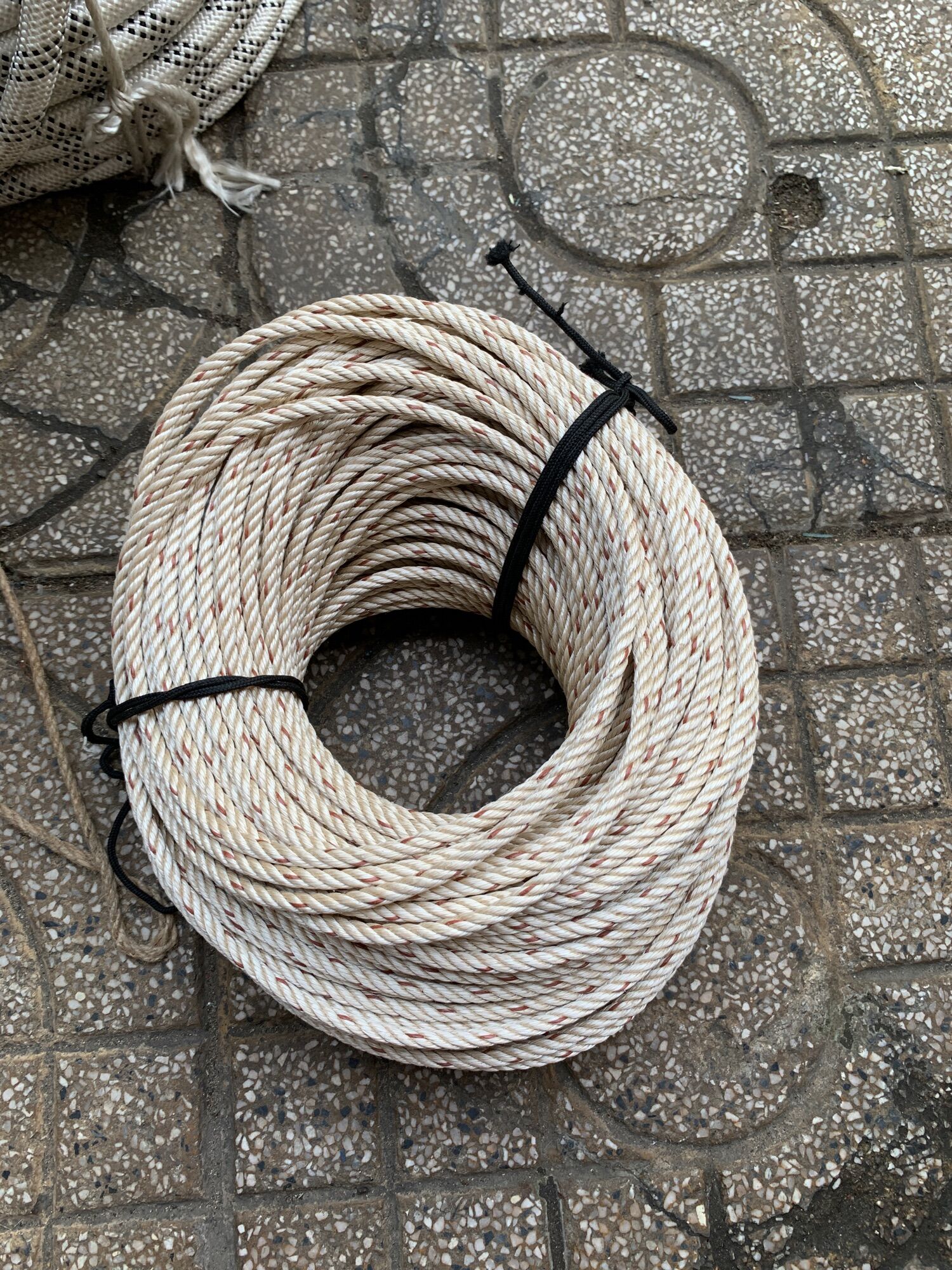 DÂY BÔ DÂY THỪNG THÁI LAN CHẤT LIỆU polypropylene PHI 4-8MM CHUYÊN LÀM NEO THUYỀN TÀU -TRANG TRÍ--VẬN TẢI HÀNG HÓA