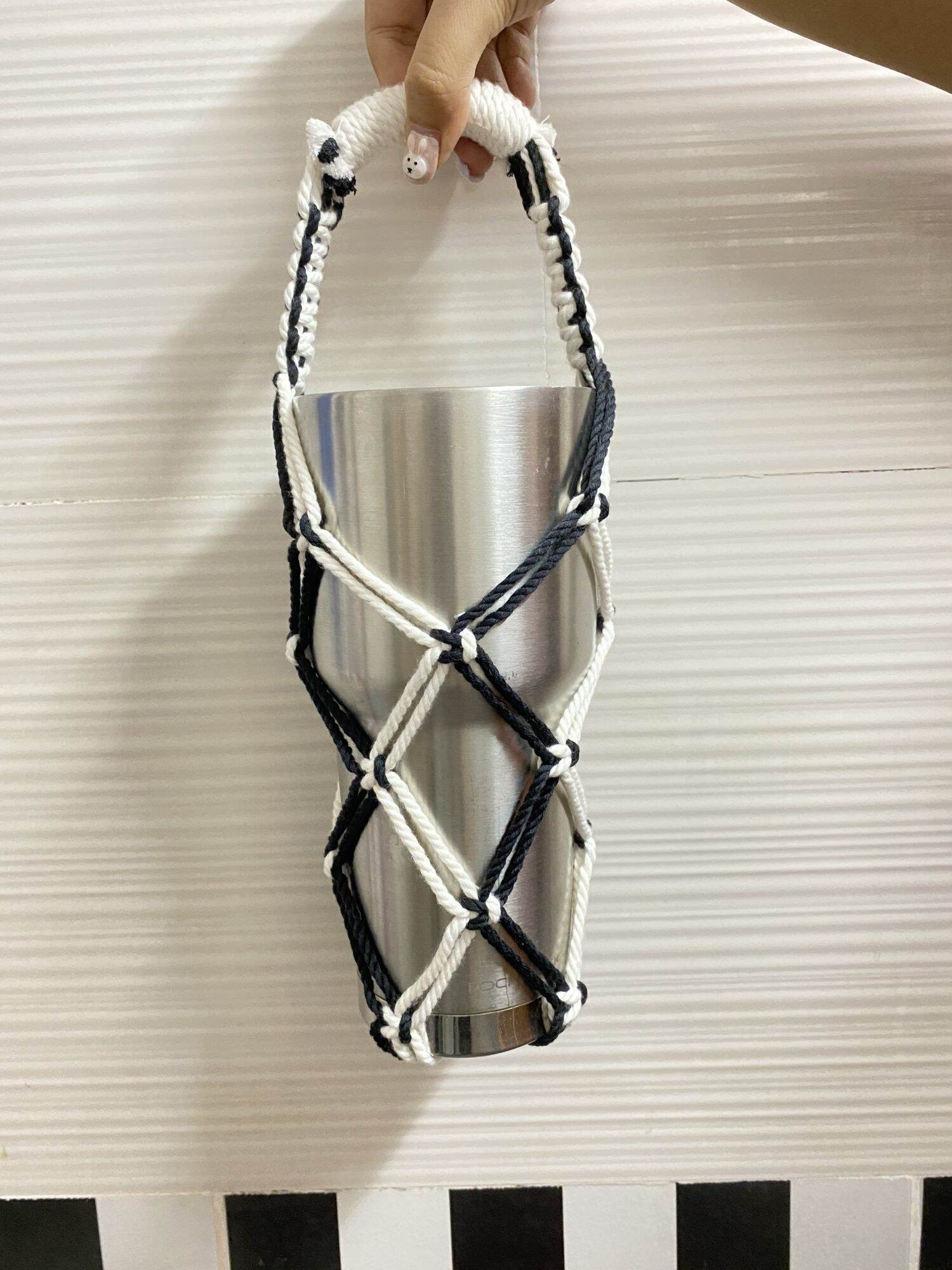 Túi đựng bình nước mix màu bằng len macrame