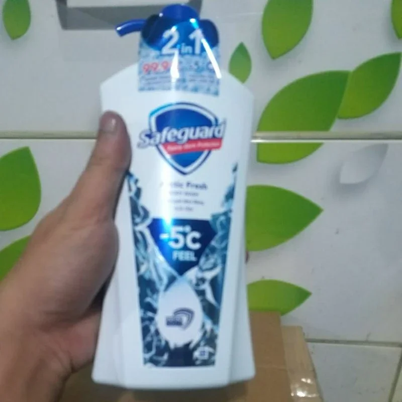 Sữa tắm SAFEGUARD 650ml Chai