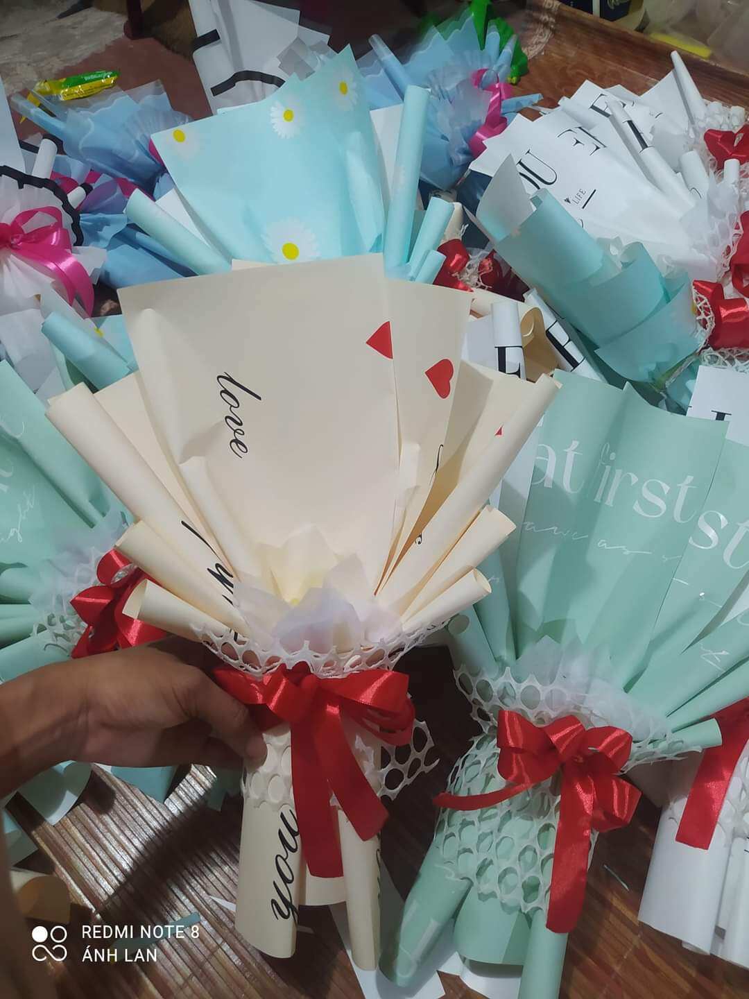 Cốt hoa cắm 1-3 bông