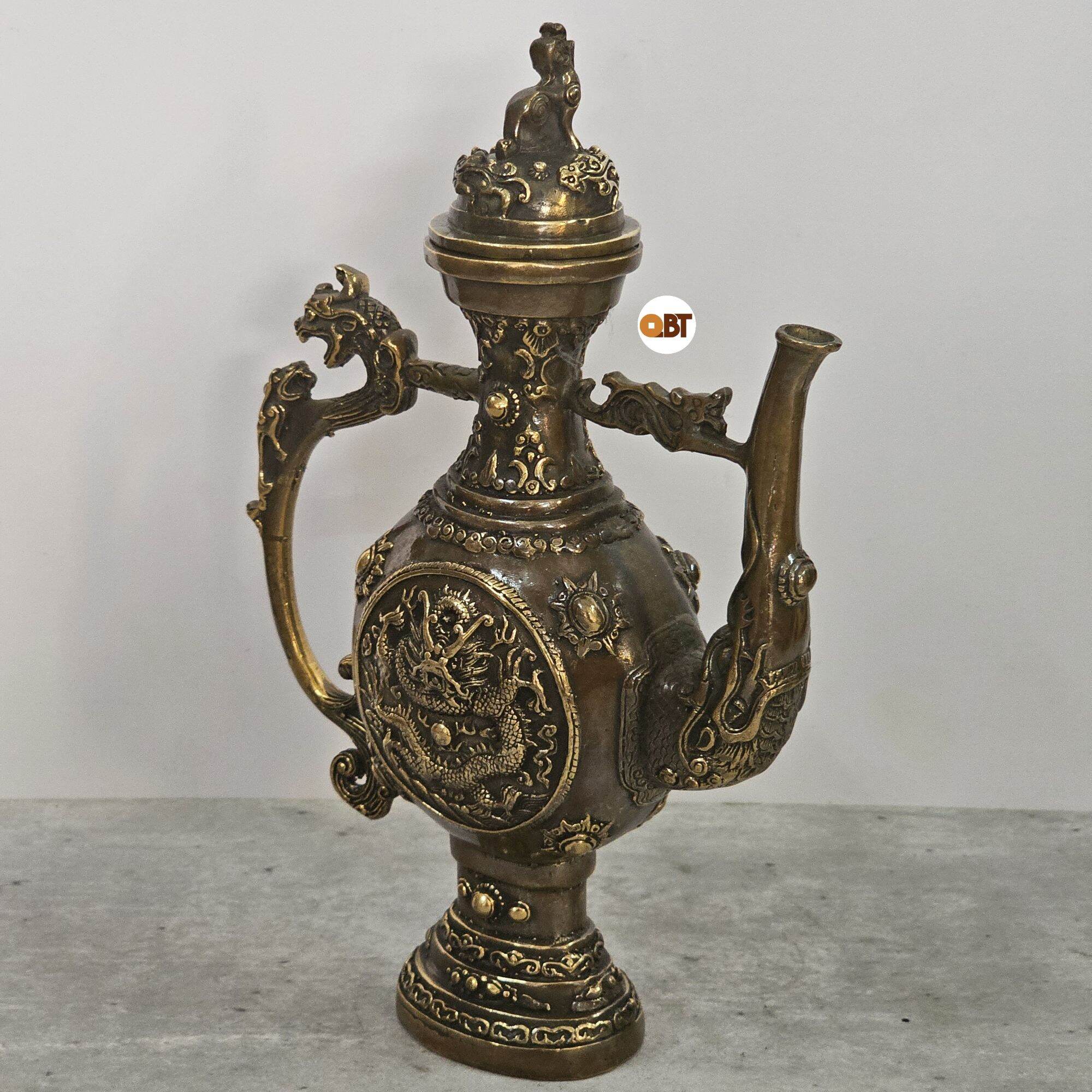 Bình trà tỳ bà rồng phun châu bằng đồng