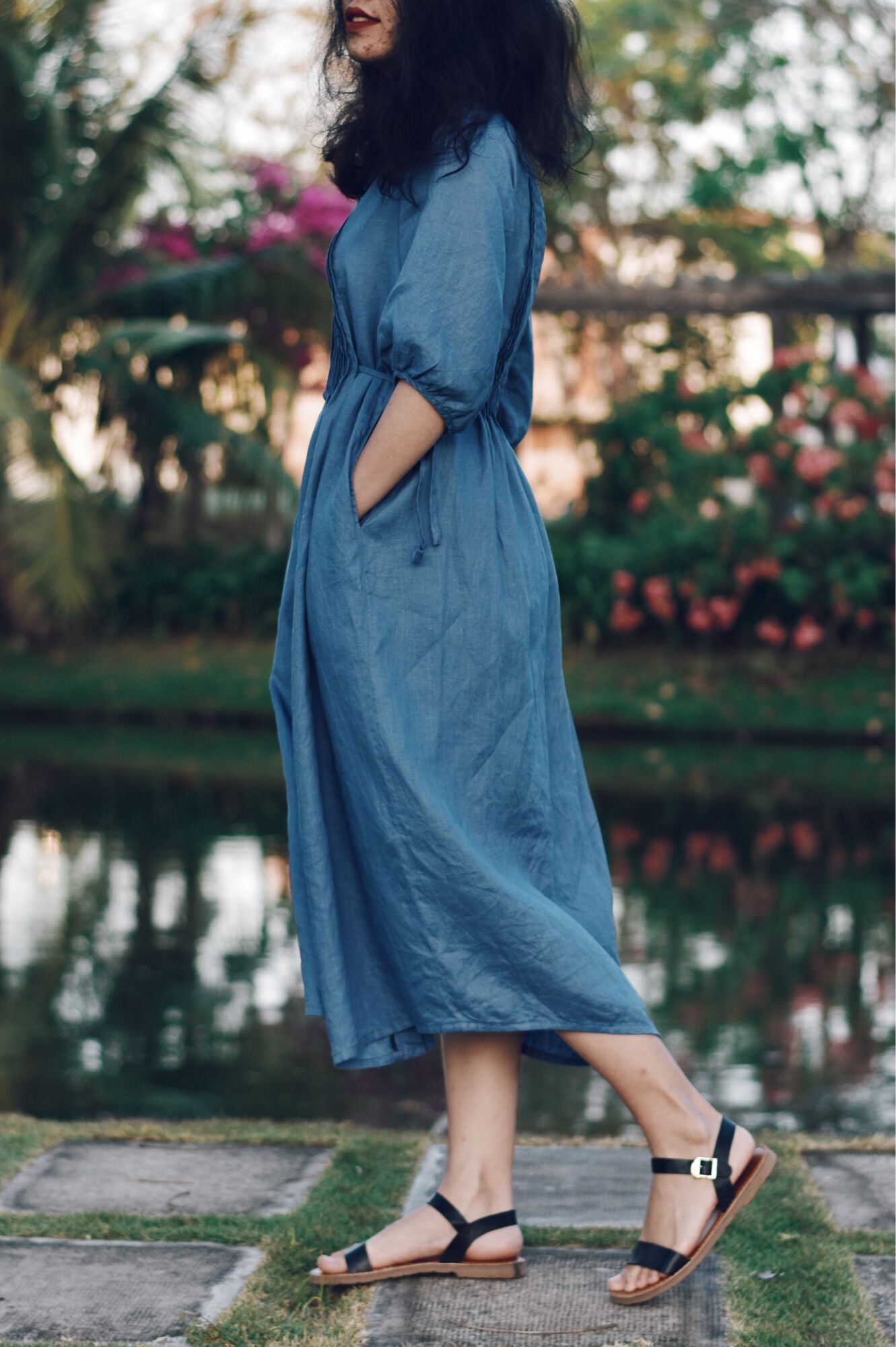 Đầm linen thắt eo