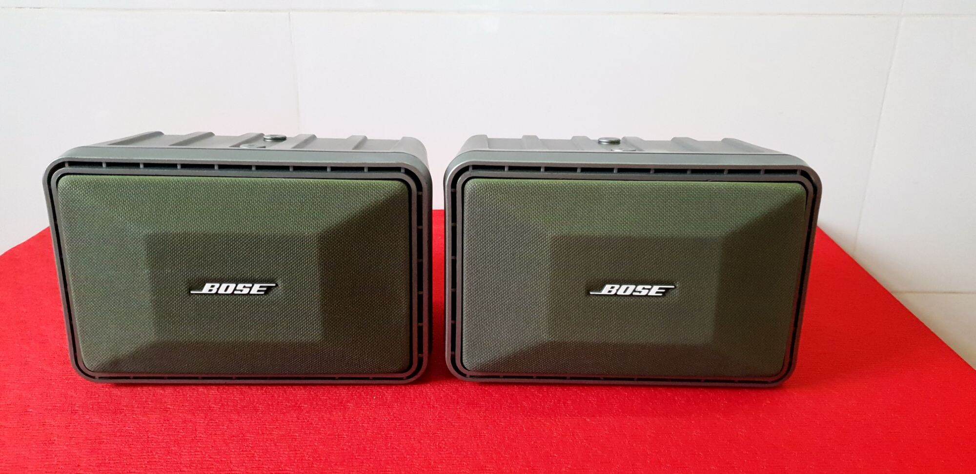 Cặp loa tay Bose 101VM