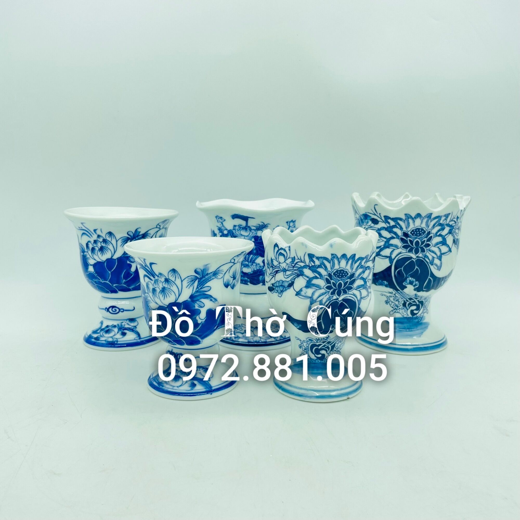 Ly đựng quả phật thủ sứ men lam