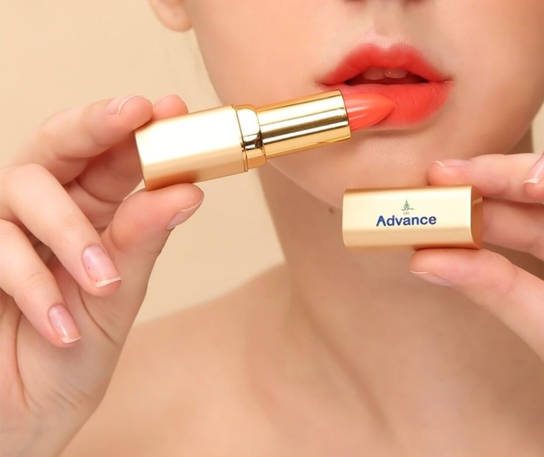 Son dưỡng Advance Lip Balm màu cam