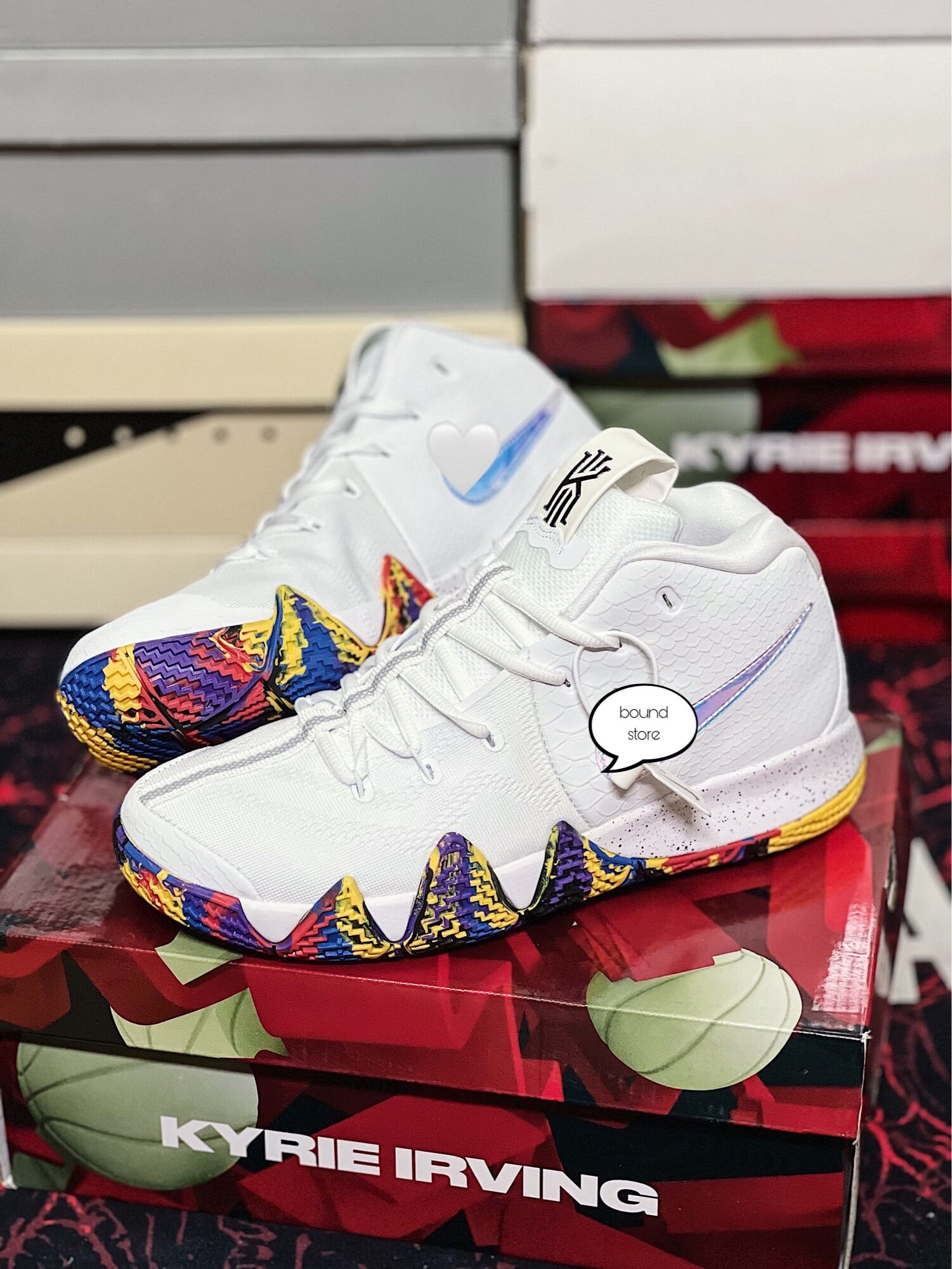 GIÀY BÓNG RỔ KYRIE 4