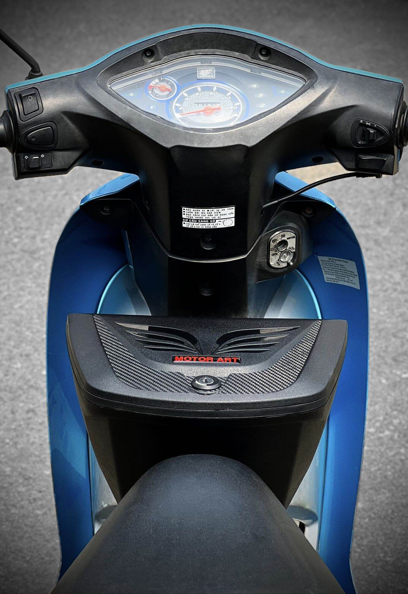Thùng Đồ Trước : Wave A , S ,Rs , Rsx 110
