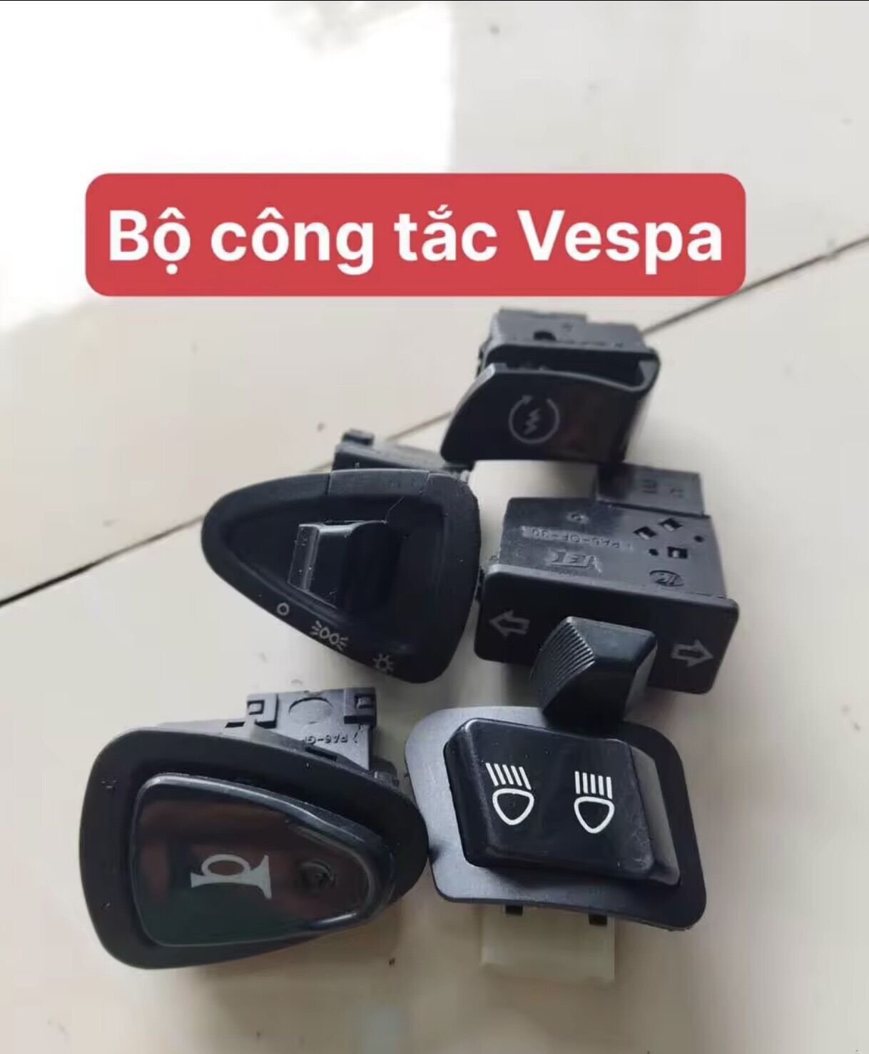 Bộ công tắc xe máy điện Vespa/ công tắc xe máy điện Vespa