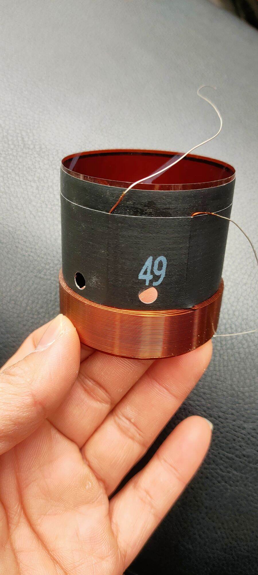 Côn loa 49-4 lớp
