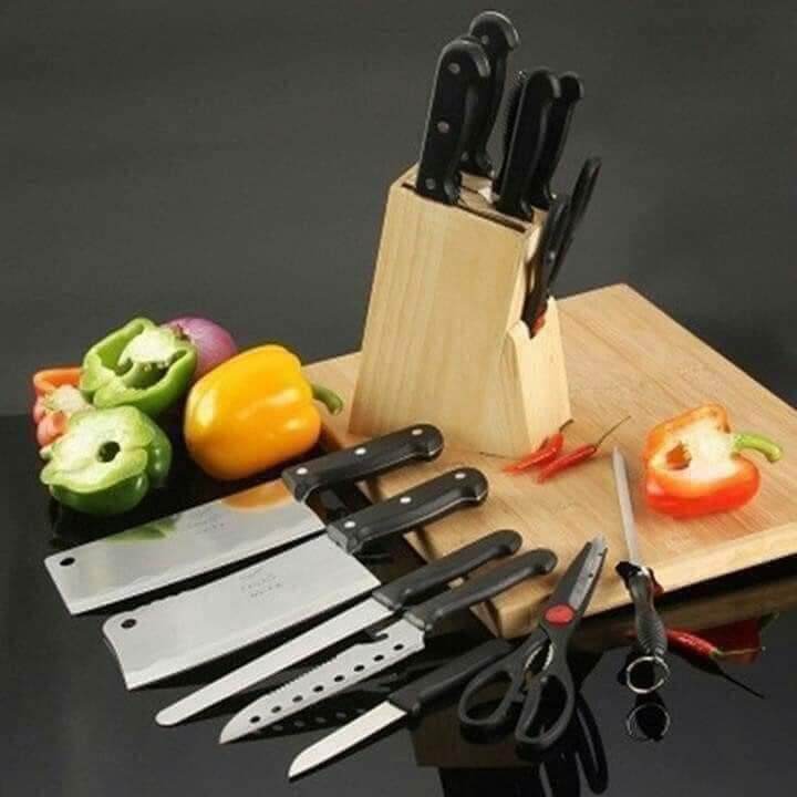Bộ dao 8 món kèm ống găm