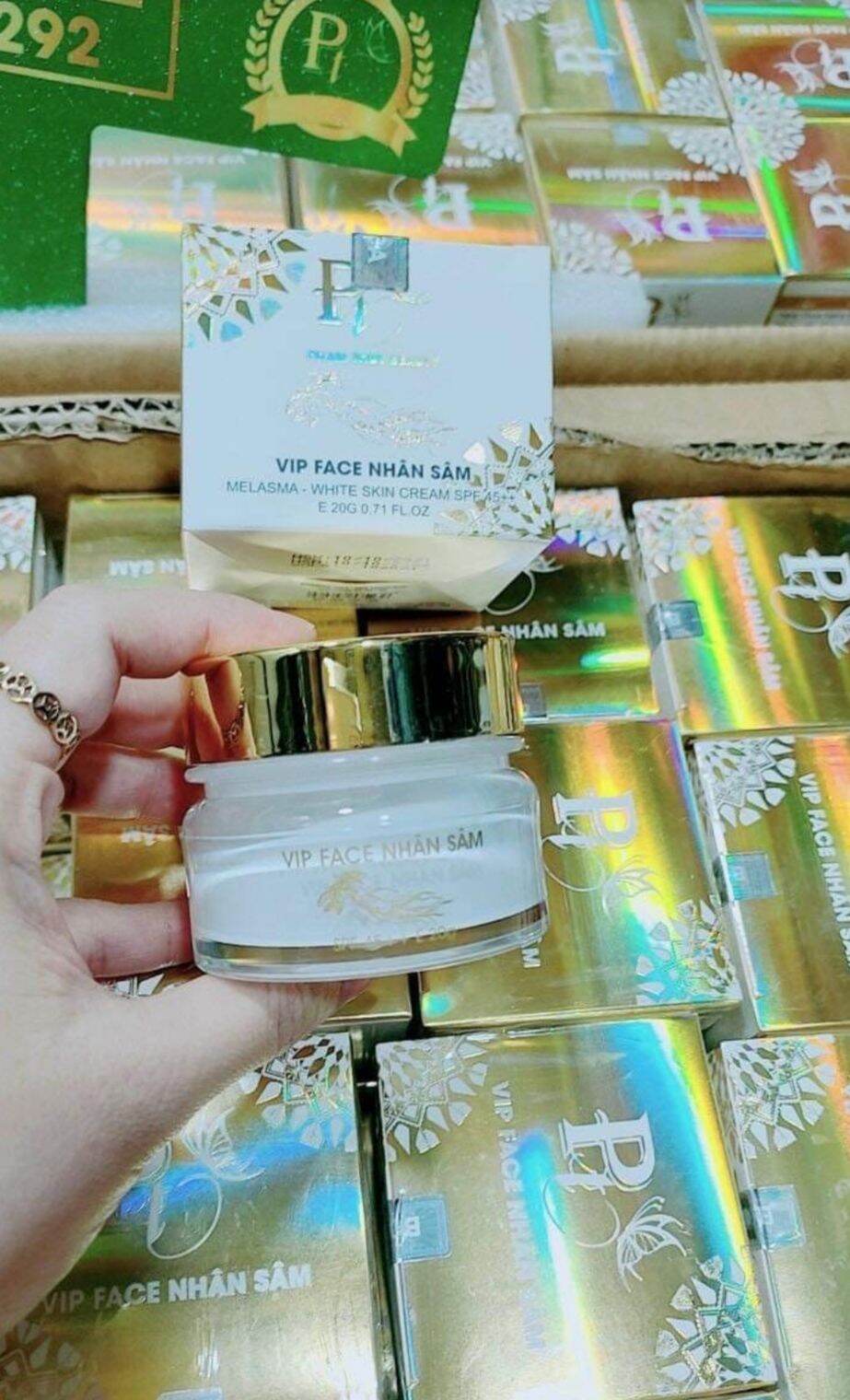 Kem Face Tinh Chất Nhân Sâm Trắng Da
