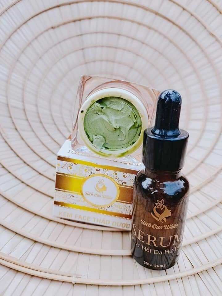 COMBO KEM TRÀ XANH MỤN SERUM BÍCH CAO WHITE