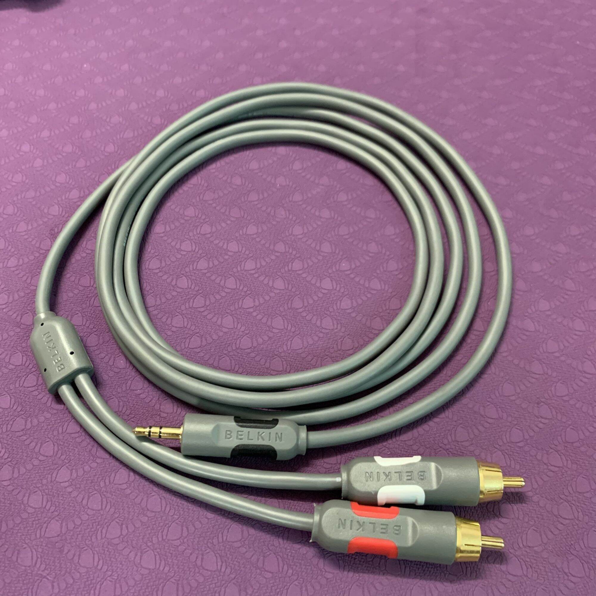 Dây 3.5 - AV Belkin bãi đức