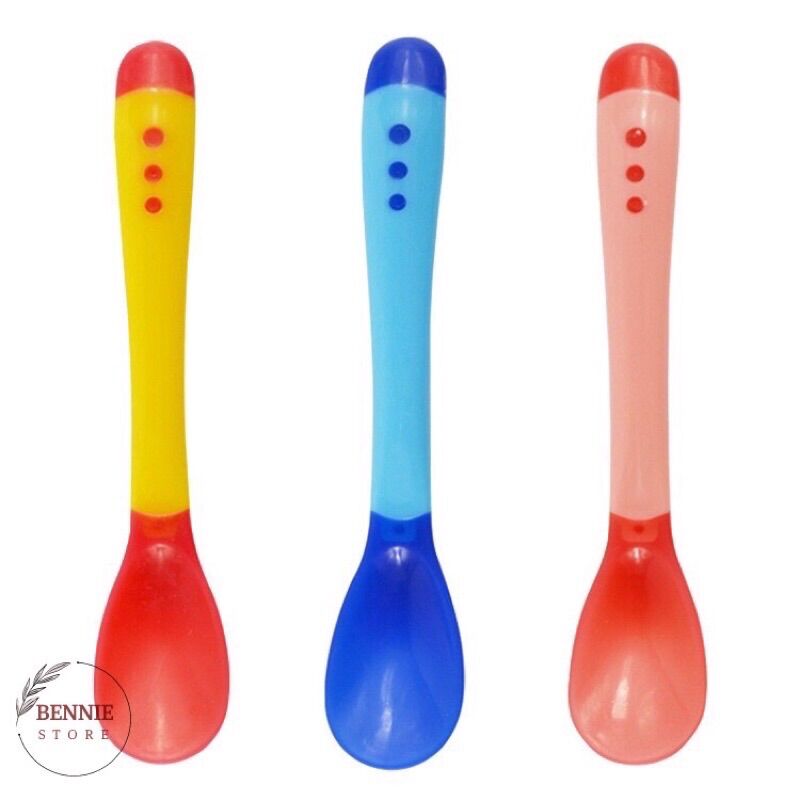 Muỗng ăn dặm silicon báo nóng cho bé