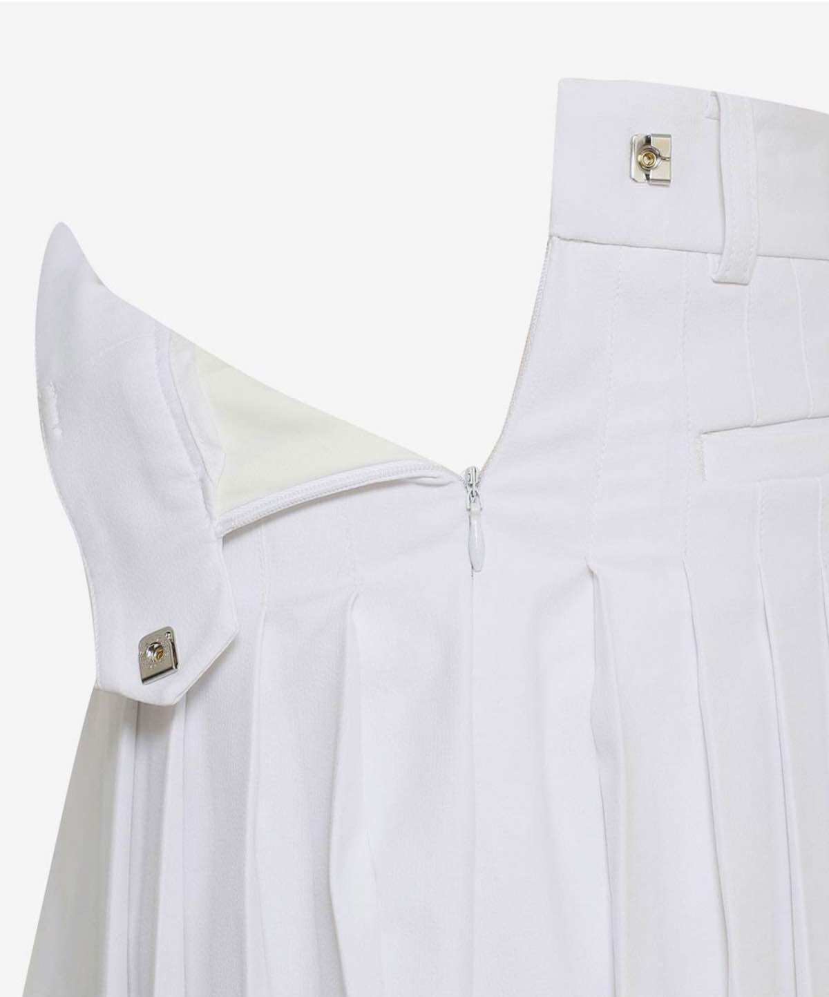 Váy golf Nữ Culottes xếp ly màu trắng size 82