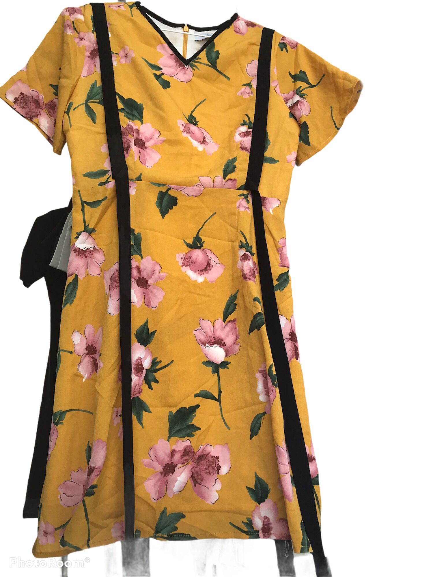 Đầm kiểu nữ size S