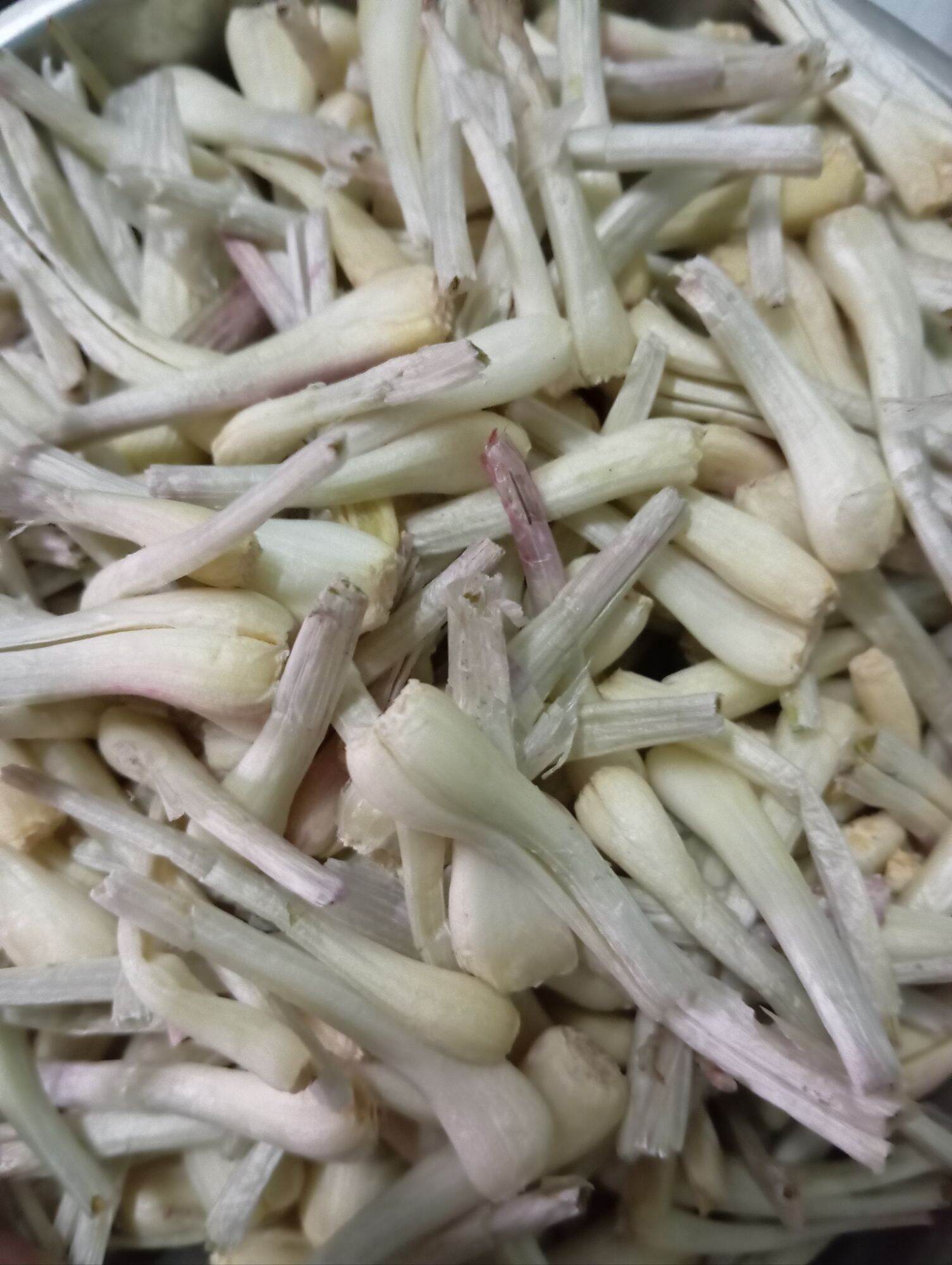 1kg củ kiệu sấy khô .được làm sạch (đặt sản Huế)