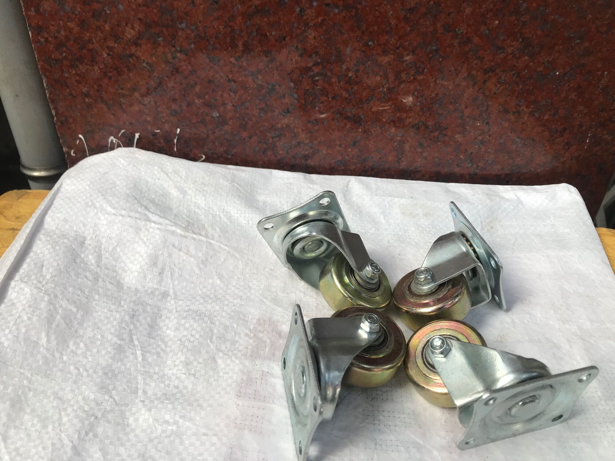 Bộ 4 bánh xe đẩy sắt 5cm