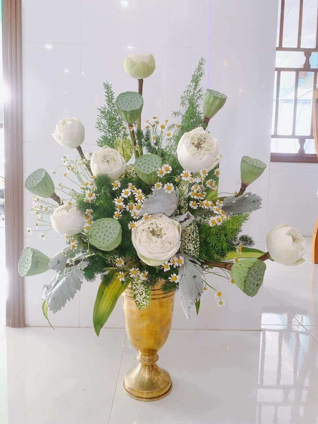 Nước cắm hoa tươi lâu 15 ngày