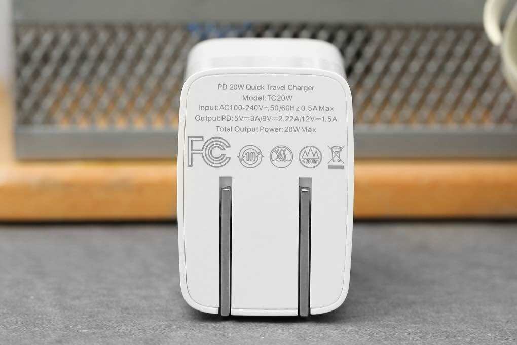 Adapter Sạc Nhanh Type C PD 20W Xmobile TC20W