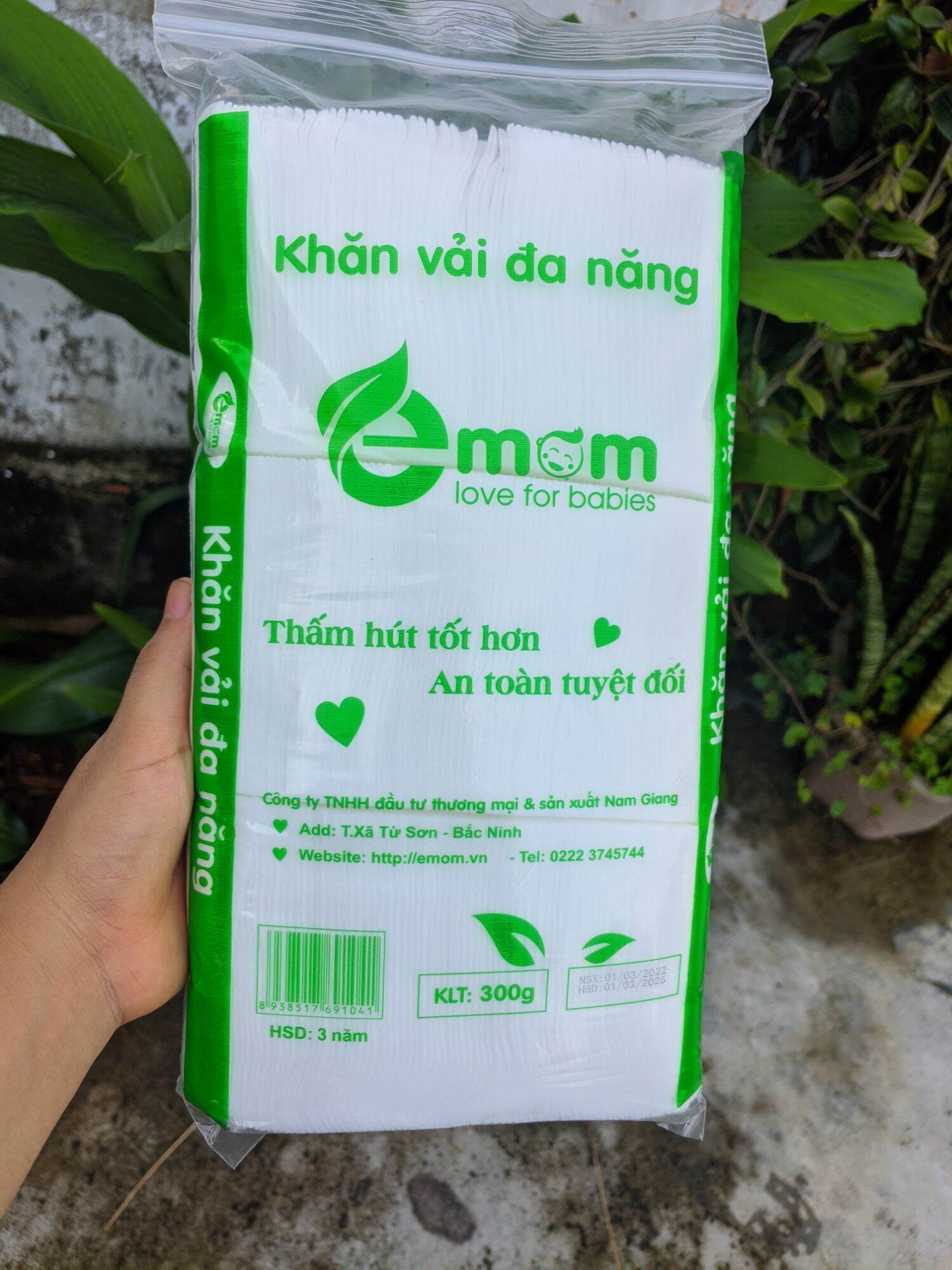 Khăn vải khô đa năng Emom 300 gram tiện lợi dễ sử dụng cho bé