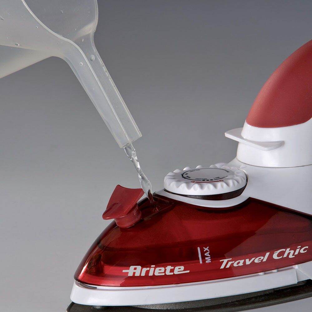 Bàn ủi du lịch hơi nước Ariete MOD.6224