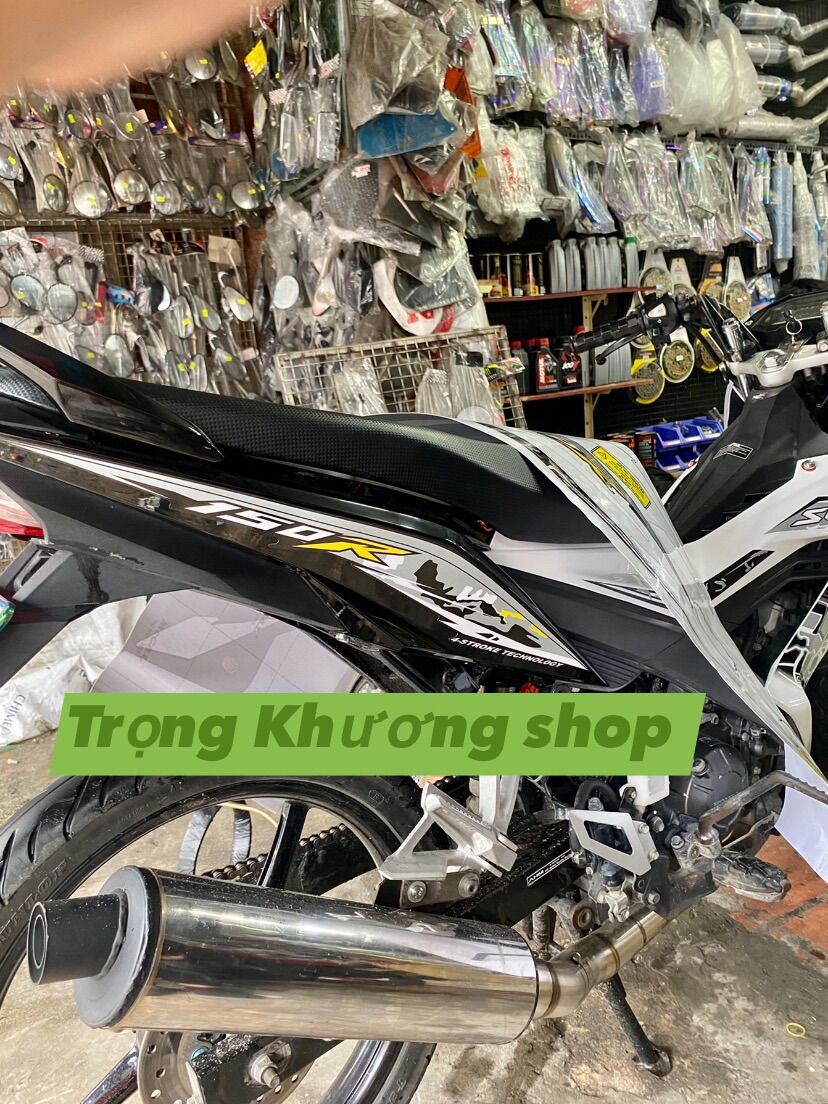 TEM RỜI 3 lớp ĐEN XÁM CÁ TÍNH CHO XE SONIC