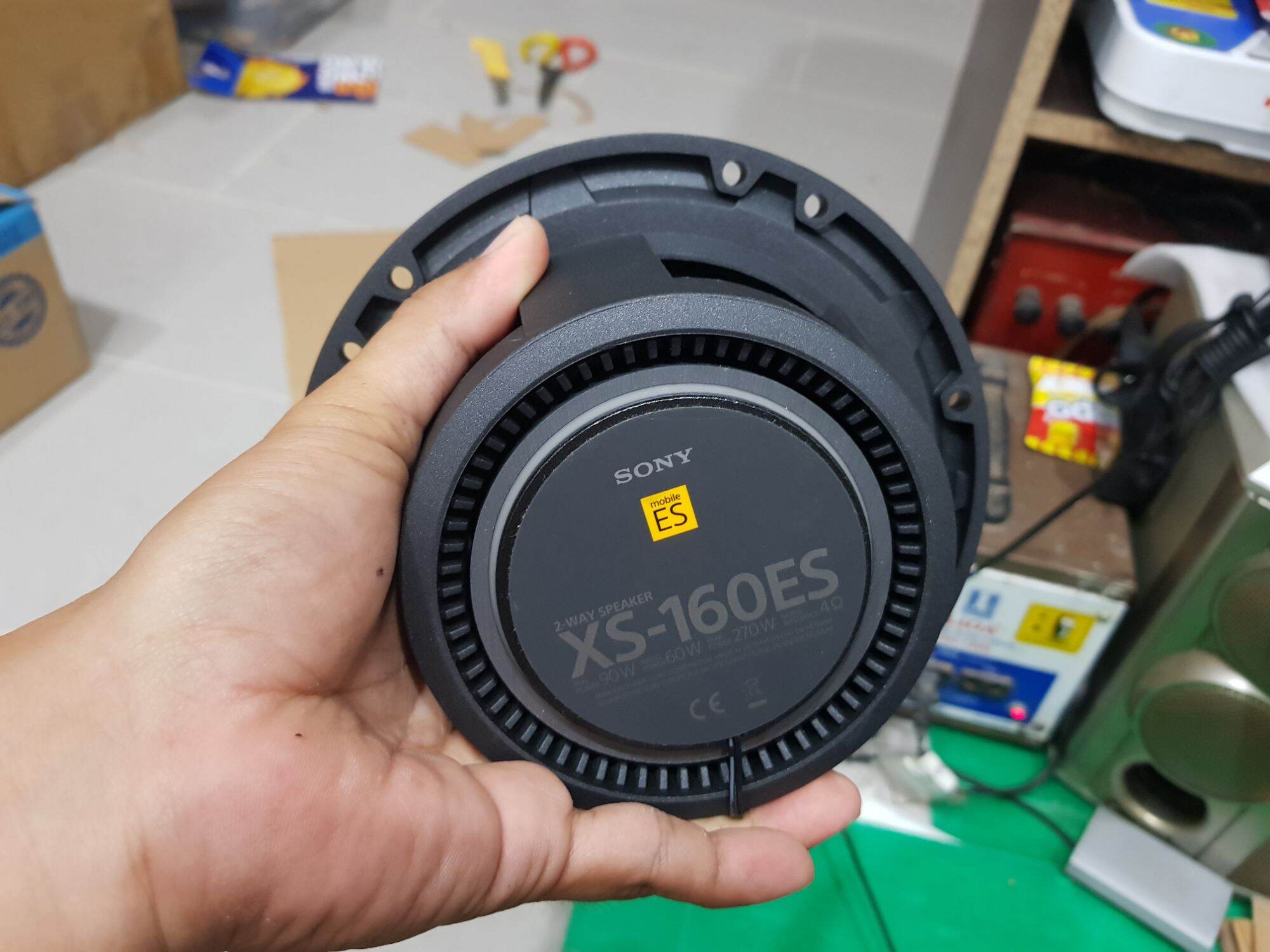 loa cánh xe hơi ô tô SONY  size 16cm ( giá 1 cái )