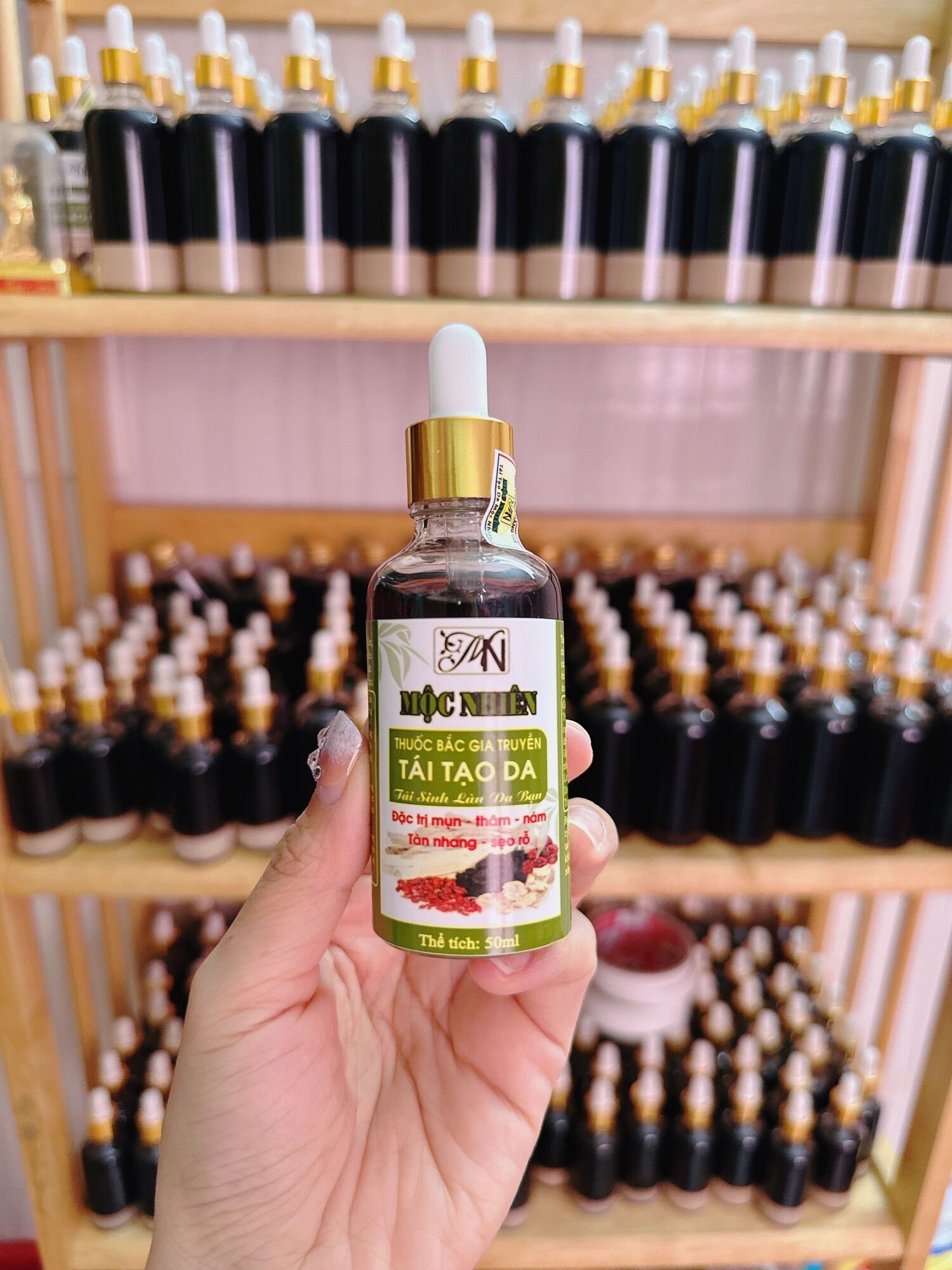 50ml Tái tạo skin gia truyền cải thiện 100% mụn