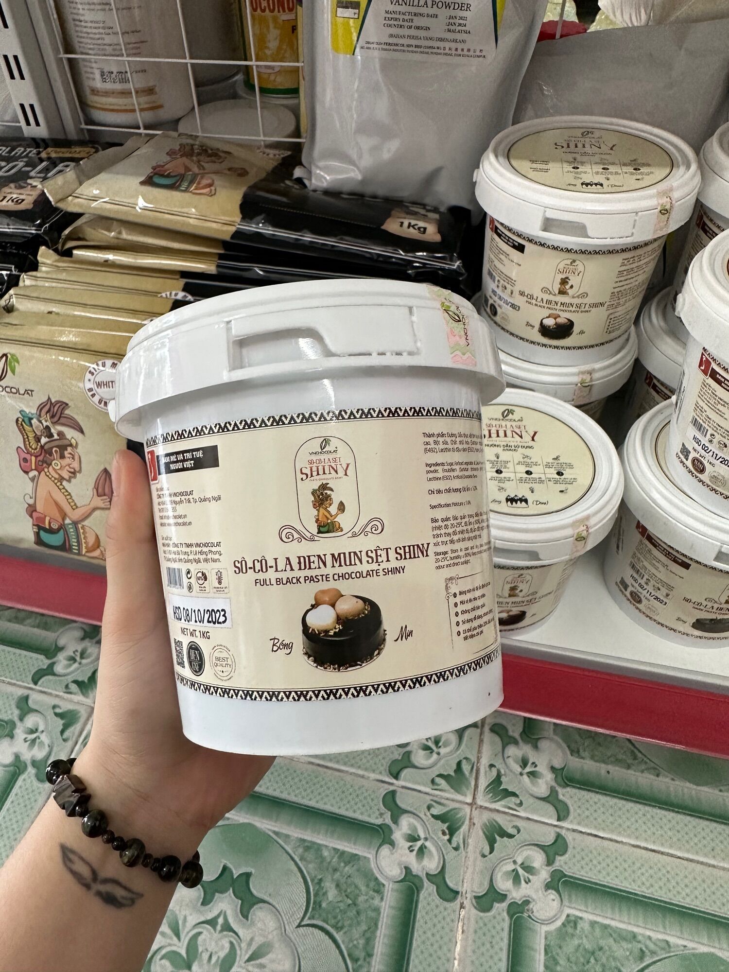 Socola sệt trắng , đen , đen mun VNchocolat xô 1kg