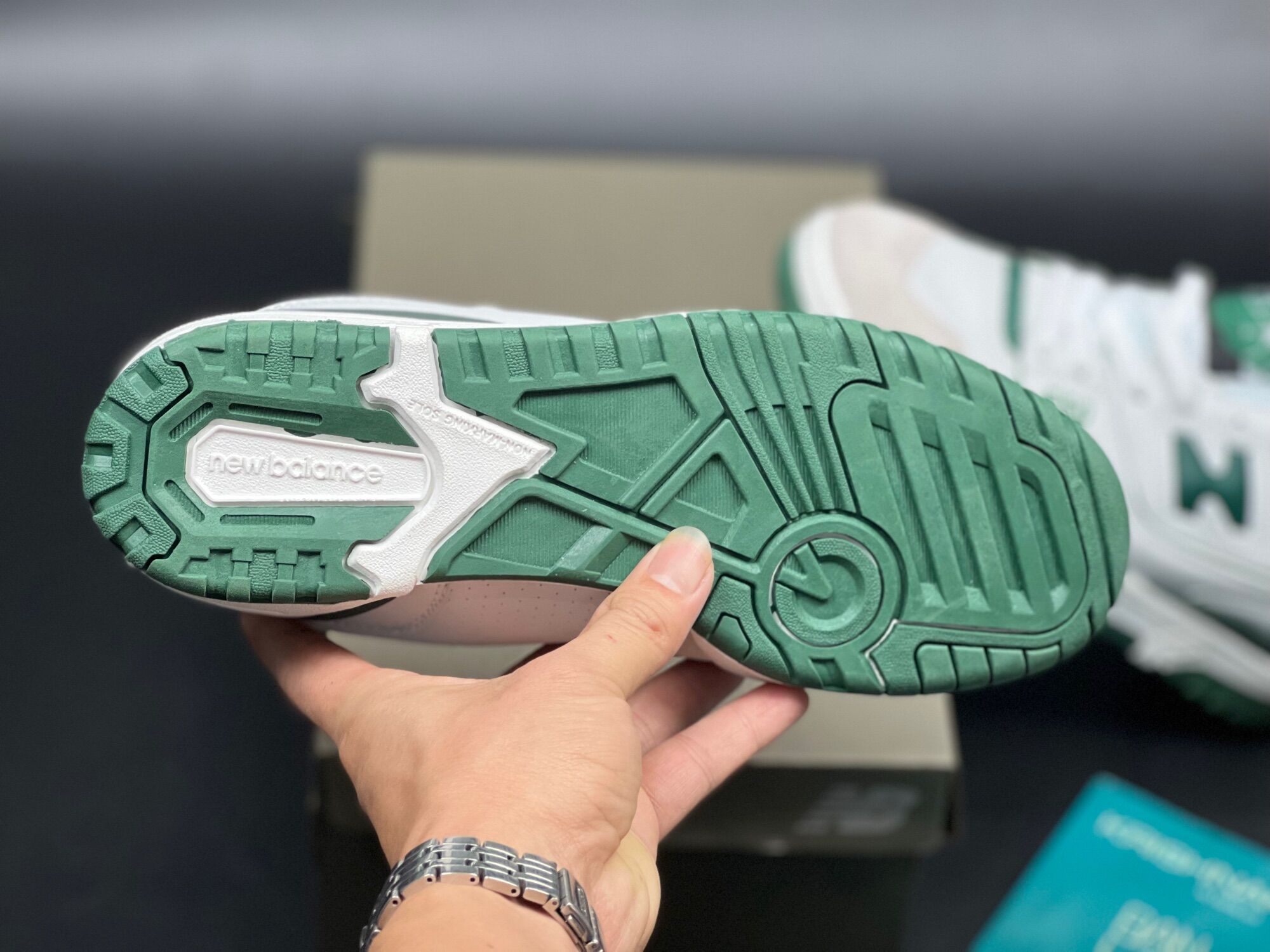 Giày thể thao/ Sneaker NB550 xanh lá (Full box + tặng kèm dây giày)