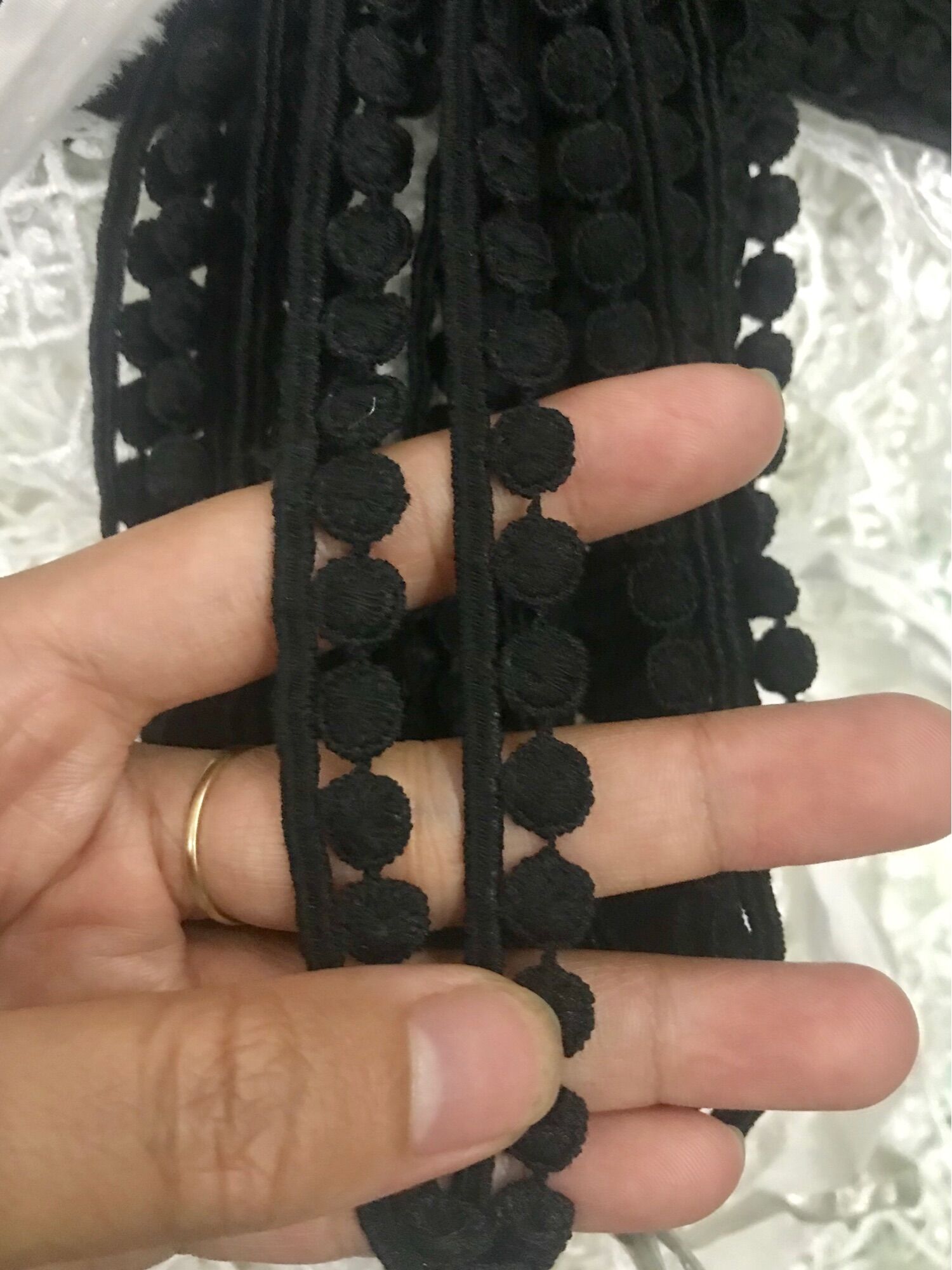 Ren chỉ cotton bản 1.3cm dây dài 8m, 6m, dùng viền áo váy, trang trí lọ hoa chai nước, bàn tiệc, trang trí túi xách