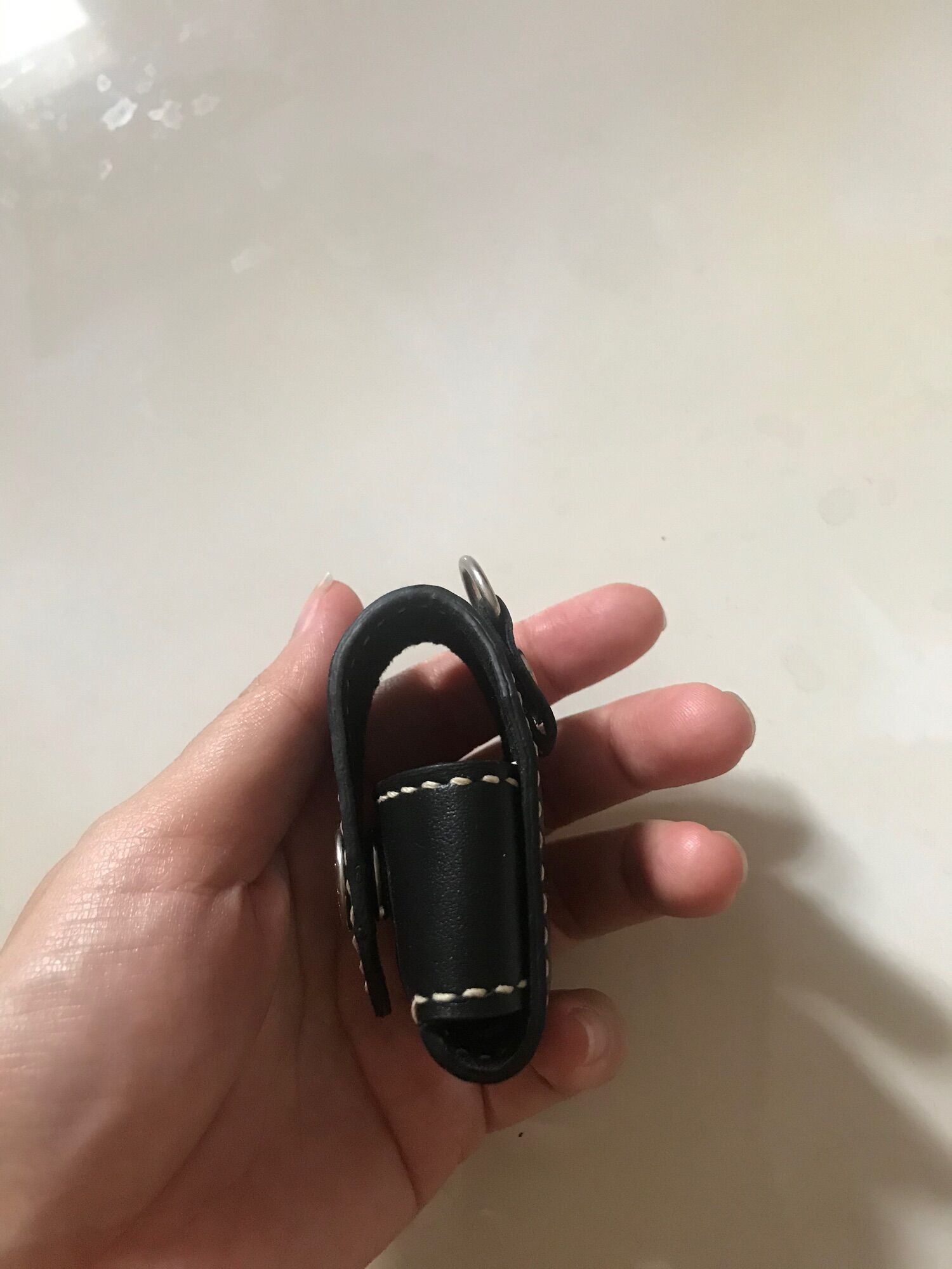 Bao da zippo da bò đen