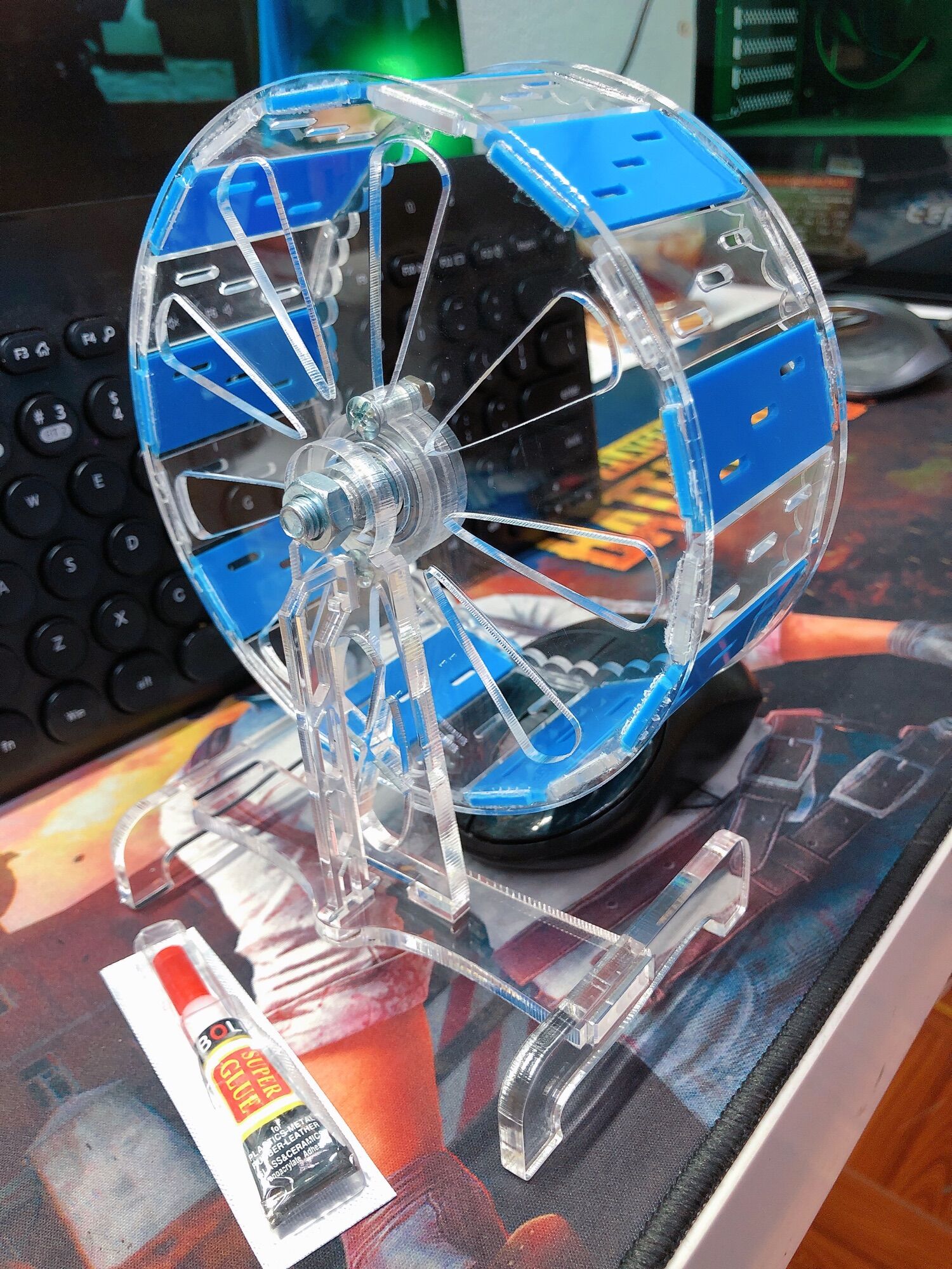 Wheel hamster, vòng quay hamster, 16cm kèm chân đế, màu như hình.